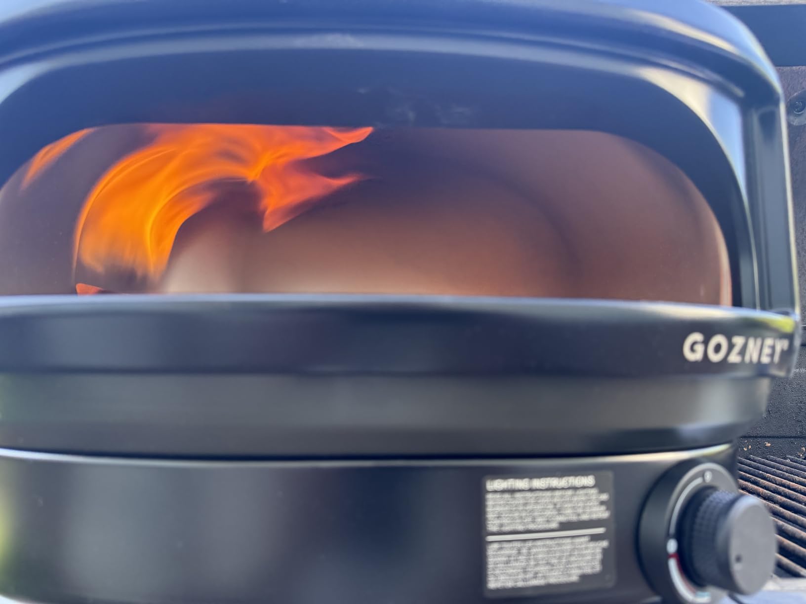 Arc Lite Propane Outdoor Pizza Oven, Heats up to 950F - Off Black | Make 12