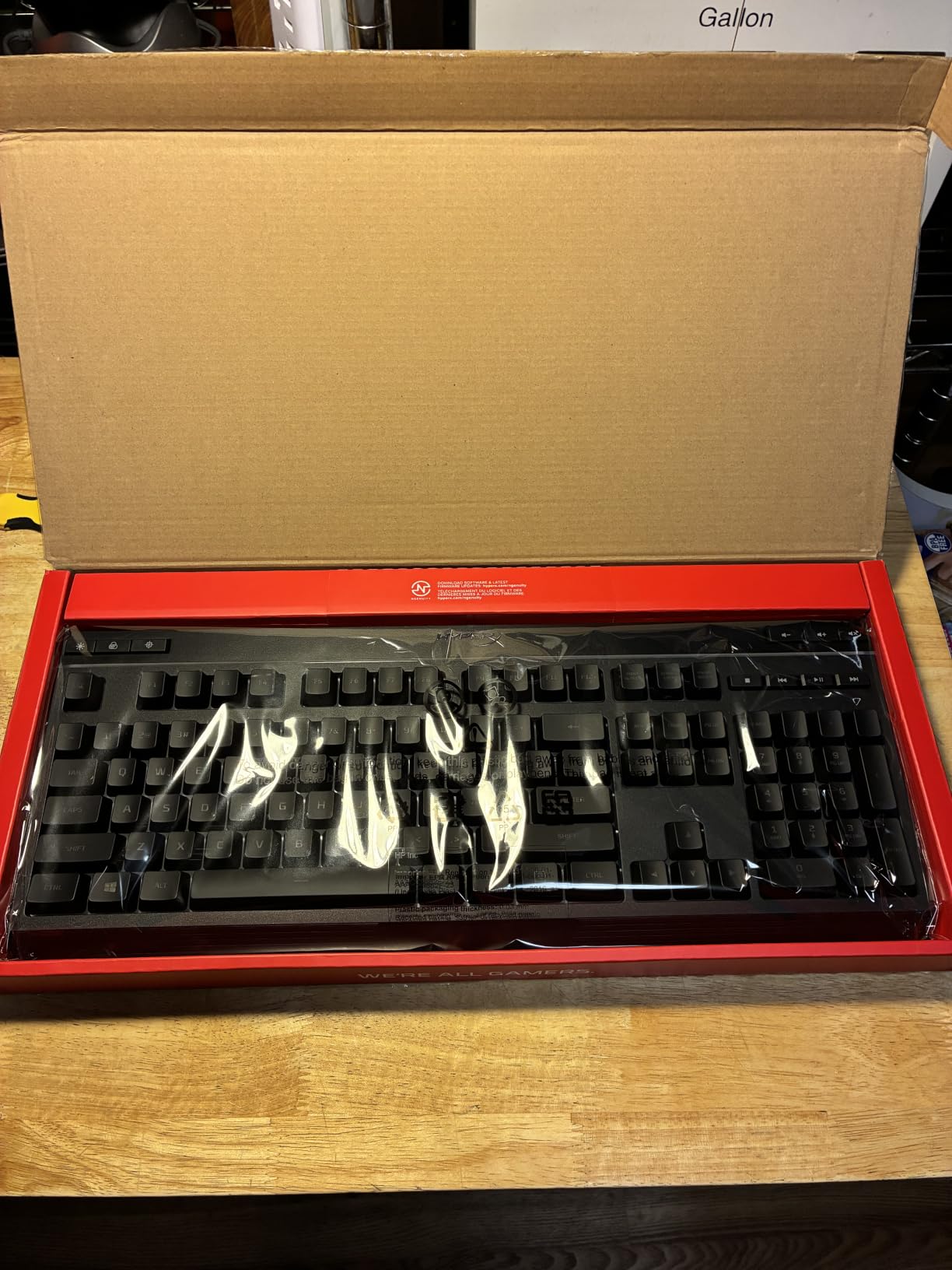 HyperX Eve 1800 - Gaming Keyboard, 1800 Form Factor, 10 Zone Customizable RGB Lighting, Built-in Media Buttons, Membrane Switches customer photo 2