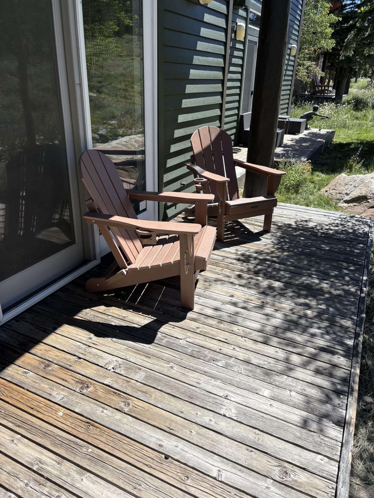 Ciokea Folding Adirondack Chairs Set of 2, Patio Adirondack Chair Weather Resistant, Plastic Fire Pit Chair with Cup Holder, Lawn Chair for Outdoor Porch Garden Backyard Deck, Brown customer photo 1