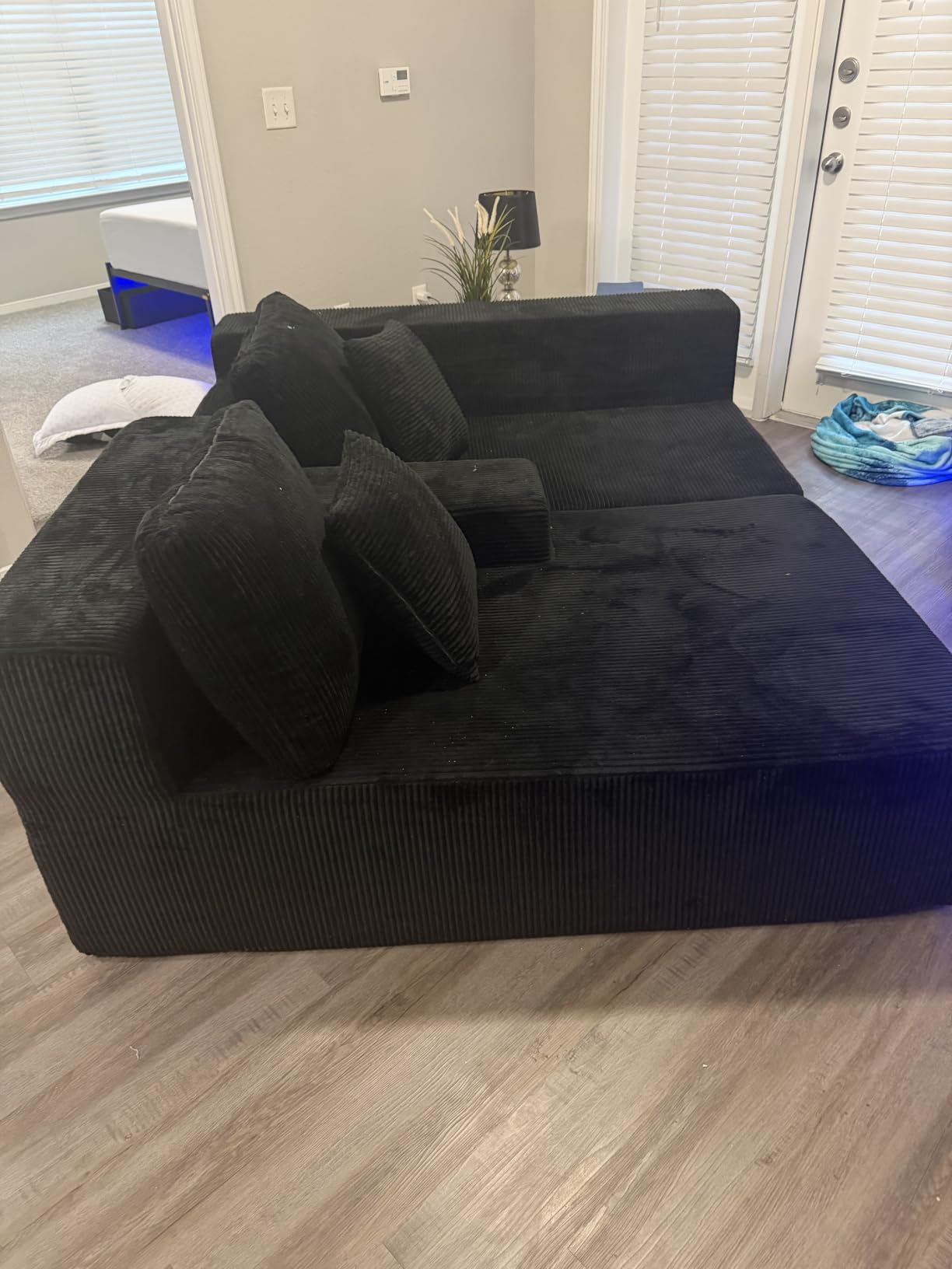 GRUSIGN Cloud Sectional Boneless Couches for Living Room, Modular L Shaped Couch with Deep Seat Oversized Right Facing Chaise, Memory Foam Compressed Spineless 3 Seater Sofa for Apartment, Black customer photo 1