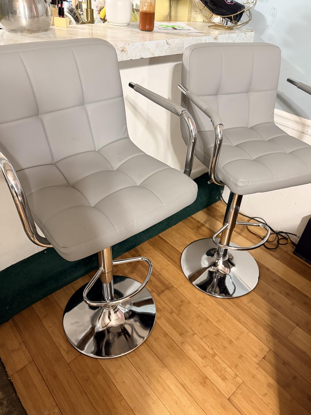 DUMOS Swivel Bar Stools Set of 4, PU Leather Counter Height Bar Chairs | Adjustable Height, Barstools with Metal Armrests, Backrest, Water-Resistant, Kitchen Island, Pub, Dining Room, Grey customer photo 2