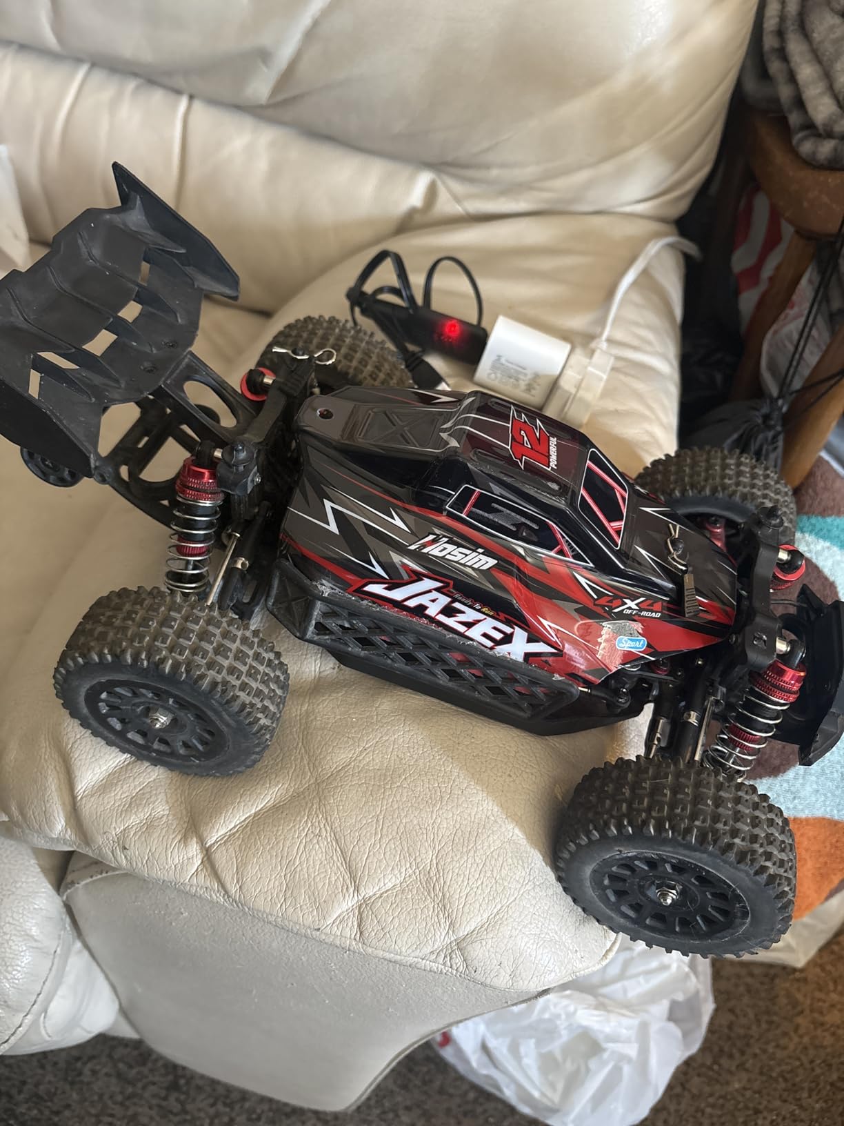 Hosim 1/14 Brushless RC Car for Adults & Boys 60KM/H, 4WD Hobby RC Trucks | All-metal Drivetrain & Aluminum Chassis, Oil-filled Shocks, 2847 3100KV Brushless Motor, 2*1500mAh Battery for 40Min Runtime customer photo 1