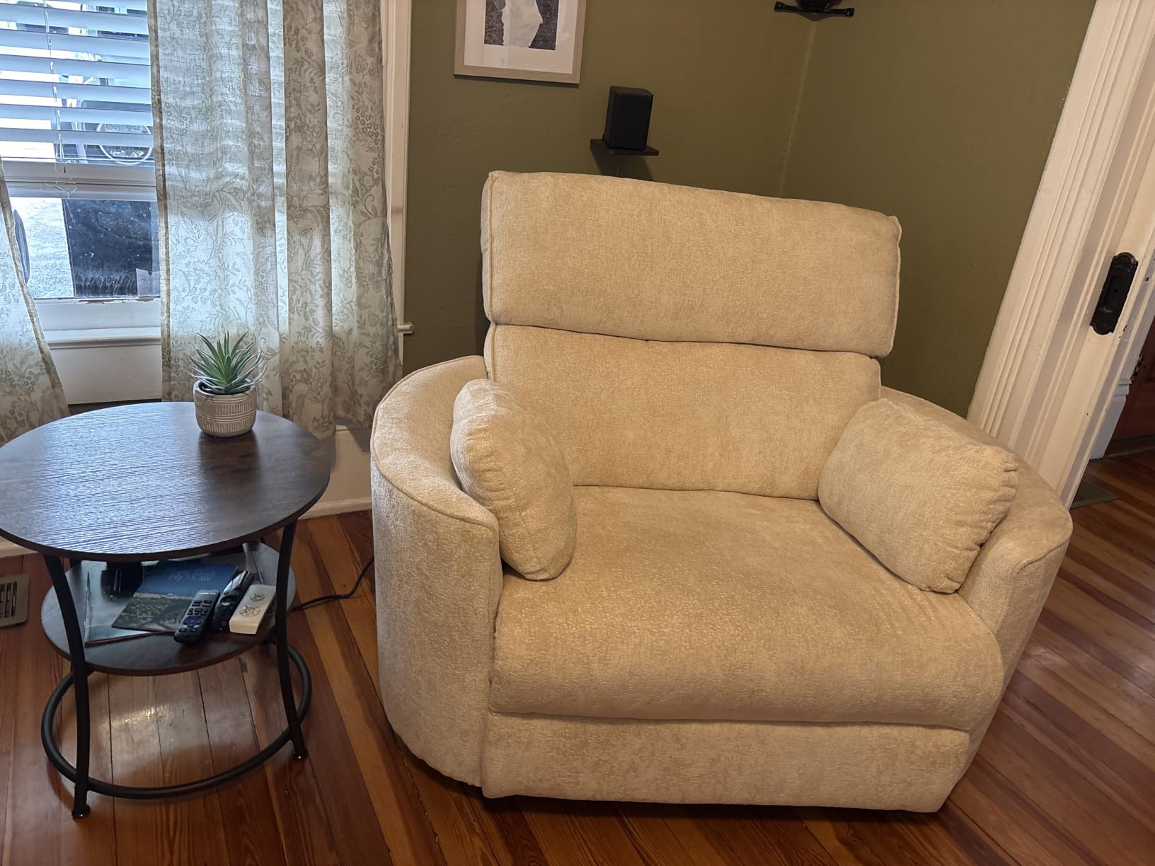 450lbs Oversized Power Recliner Chair for Big and Tall Adults, 52
