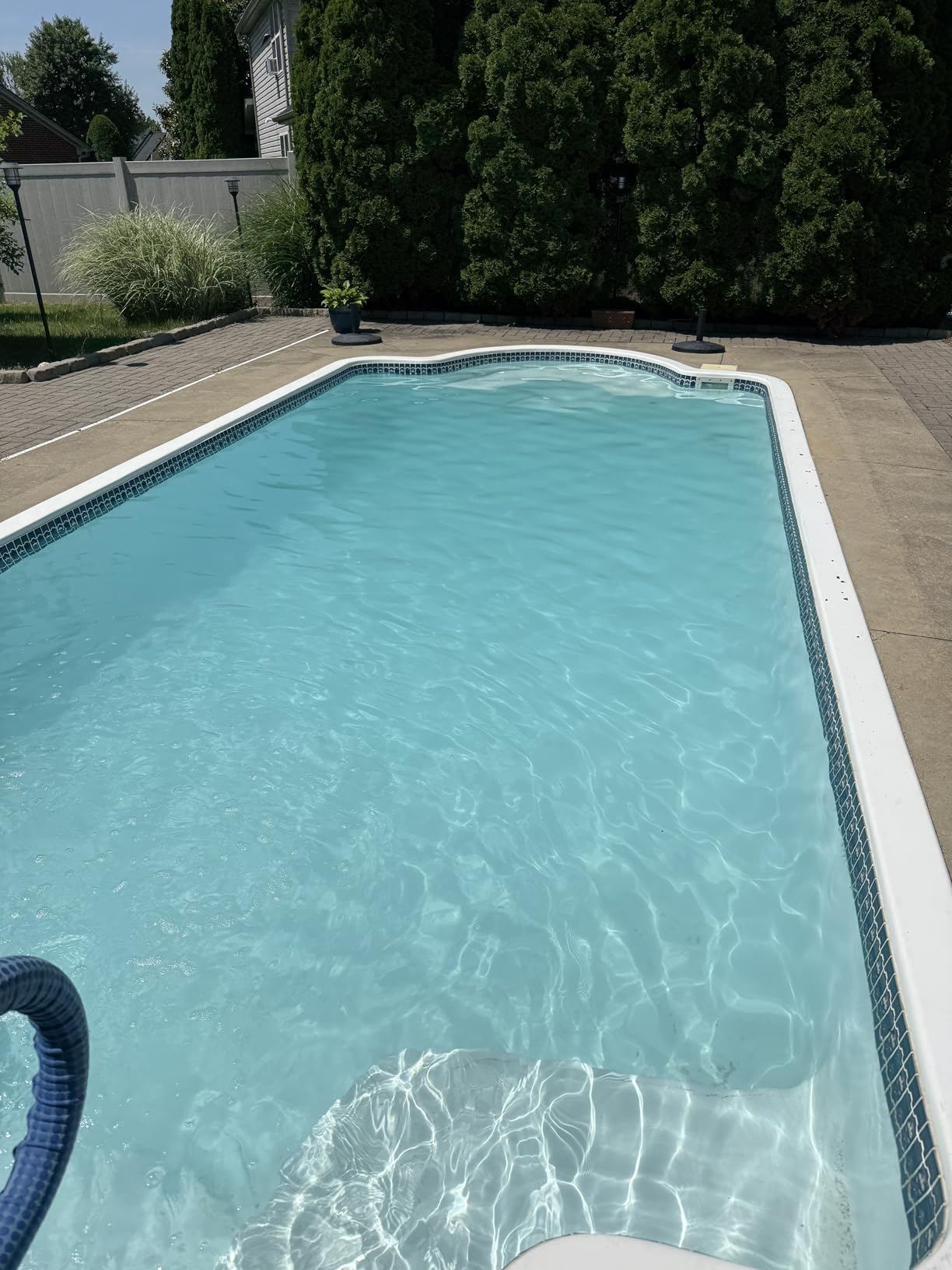 Beatbot Sora 30 Pool Vacuum, Floor & Wall & Waterline & Platform Cleaning, 6800GPH Power, Smart Parking, 300Min Runtime, 5L Capacity, for Above & In-Ground Pools 3229 sq.ft, Deep Blue customer photo 2