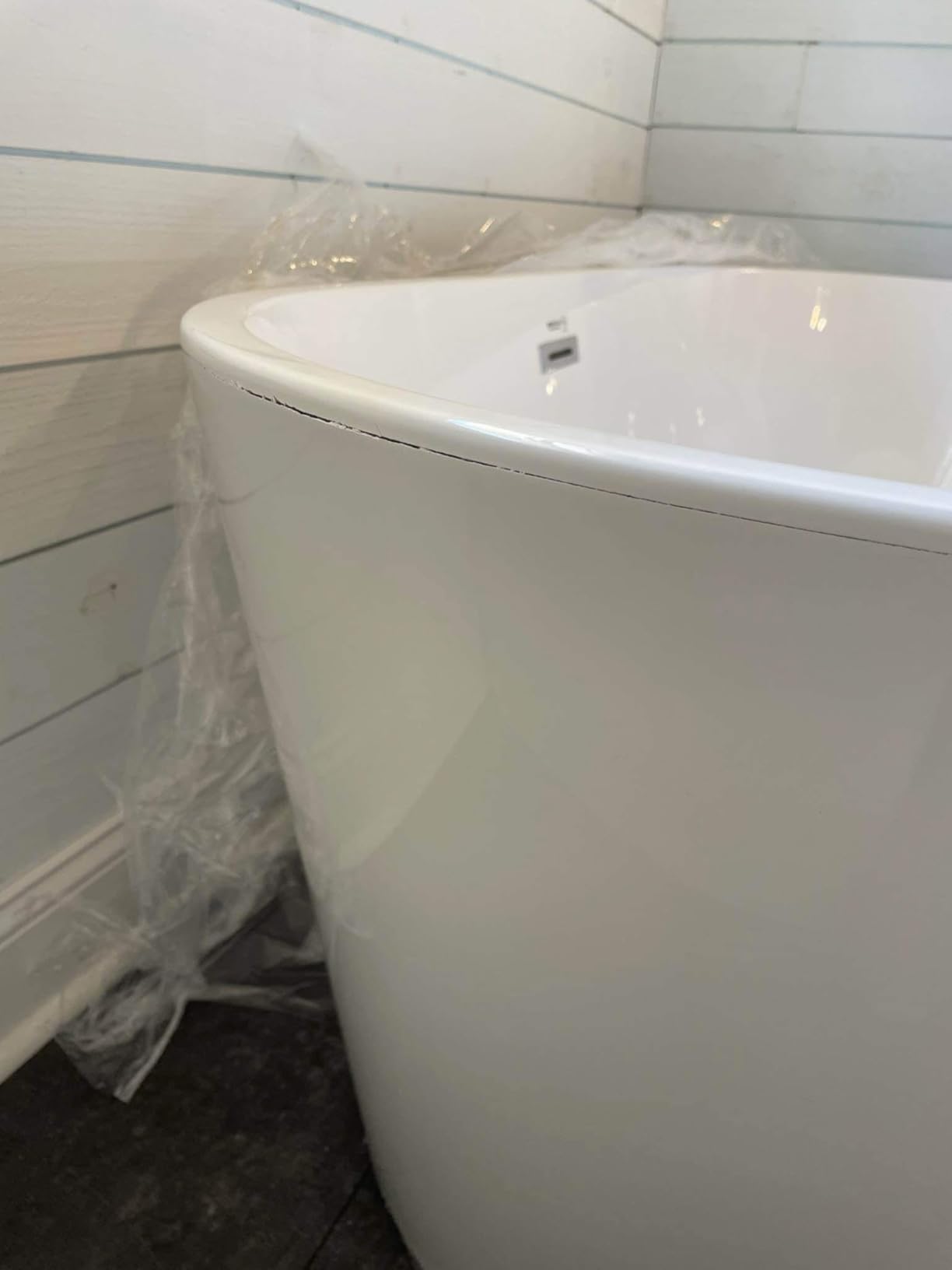 59 Inch Acrylic Freestanding Bathtub, Deep Soaking Tub with Non-Slip Base, cUPC Certified Free Standing Tub, Chrome Drain Bath Tub, Modern Tub for Bathrooms, White customer photo 1