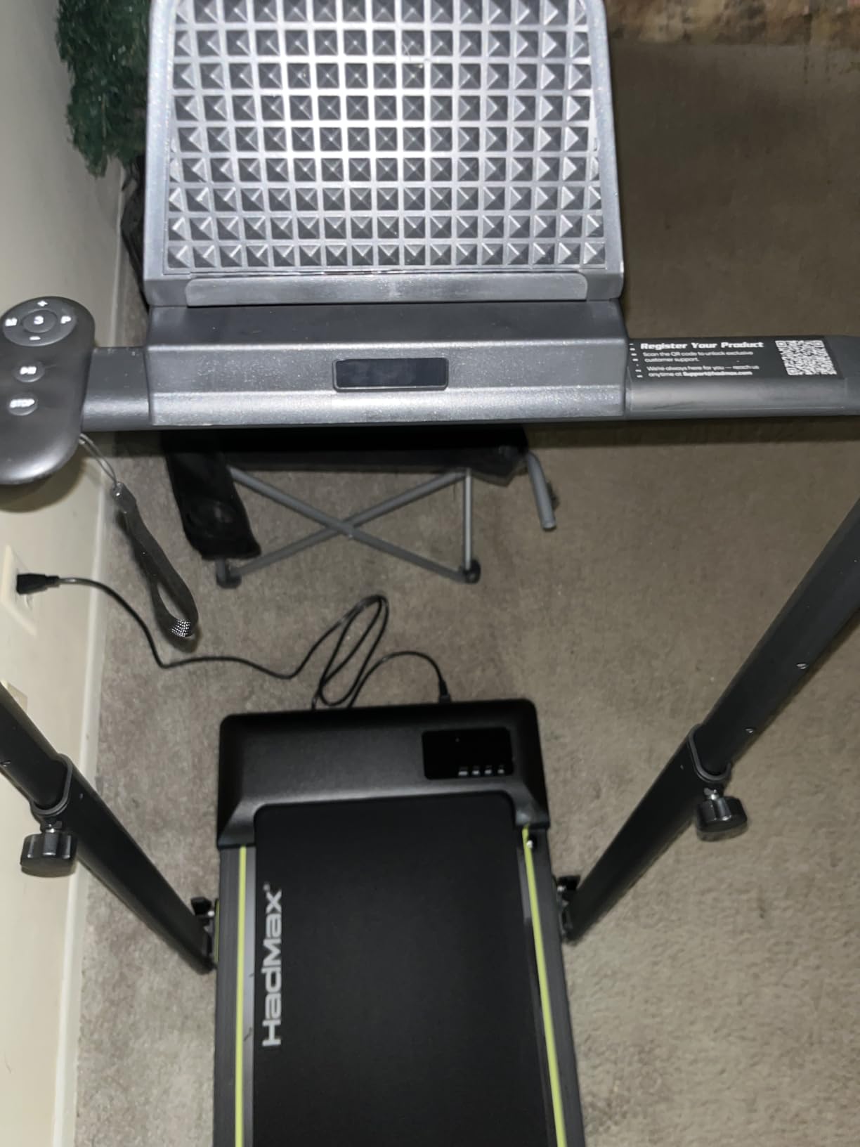 Walking Pad Treadmill with Incline and Height Adjustable Handle Bar | Small Foldable Treadmills for Home,3.0HP Under Desk Walking Pad,Compact Quiet for Apartment Office customer photo 1