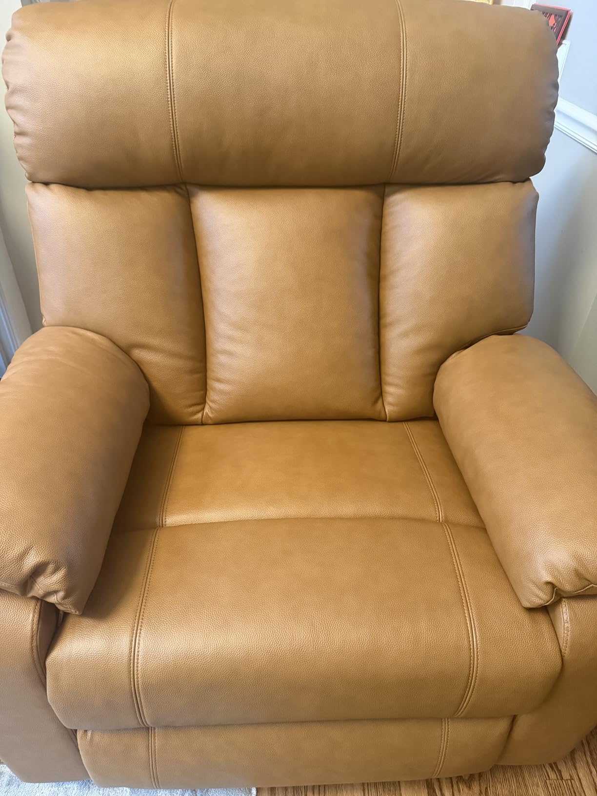AEDI 450lbs Genuine Leather Oversized Power Recliner Chair, Camel | Extra-Wide Heavy Duty Recliner for Big and Tall Adults, 27-Inch Seat, USB Charging, Electric Reclining Chair for Living Room customer photo 2