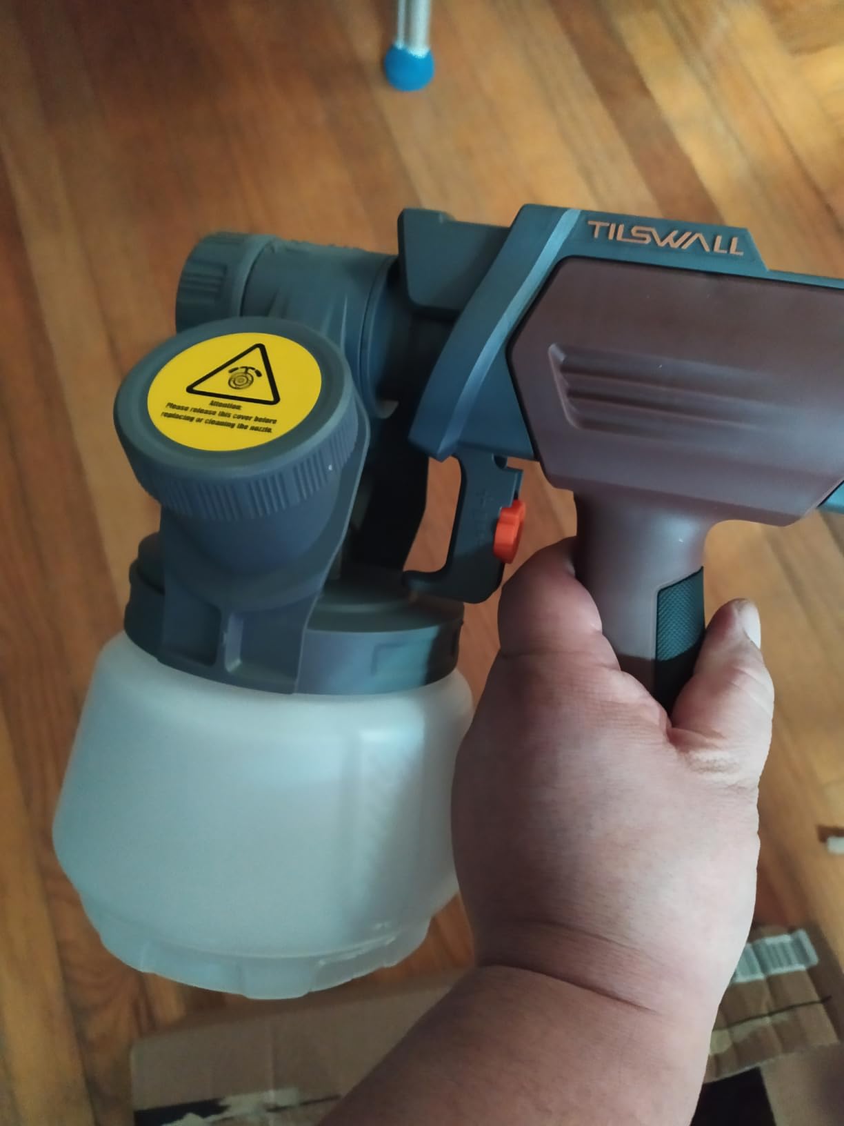 Tilswall Shark800 Paint Sprayer HVLP 800W Electric Spray Paint Gun, Blue | Side-Fill Refill, 4 Brass Nozzles & 3 Patterns, Adjustable Flow, 1300ml, Split Design, for Walls Furniture Cabinets Fences customer photo 2
