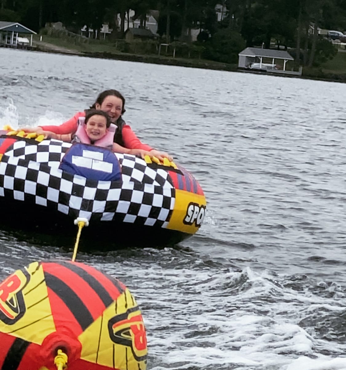 SportsStuff Big Bertha Towable 1-4 Rider Tube for Boating and Water Sports, Kwik-Connect Tow, Double-Stiched Partial Nylon Cover & Patented Speed Safety Valve for Easy Inflating & Deflating customer photo 1