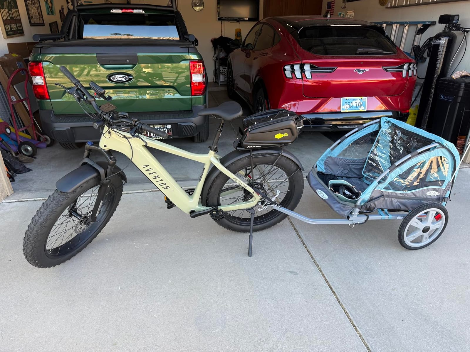 InStep Take 2 Kids Bike Trailer, Double Seat, Universal Coupler, Folding Frame, Quick-Release Wheels, Canopy with Bug Screen and Weather Shield, Bike Trailer for Kids customer photo 1