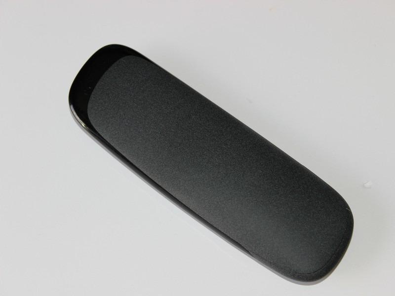 Logitech Harmony Smart Control with Smartphone App and Simple All In One Remote - Black customer photo 2