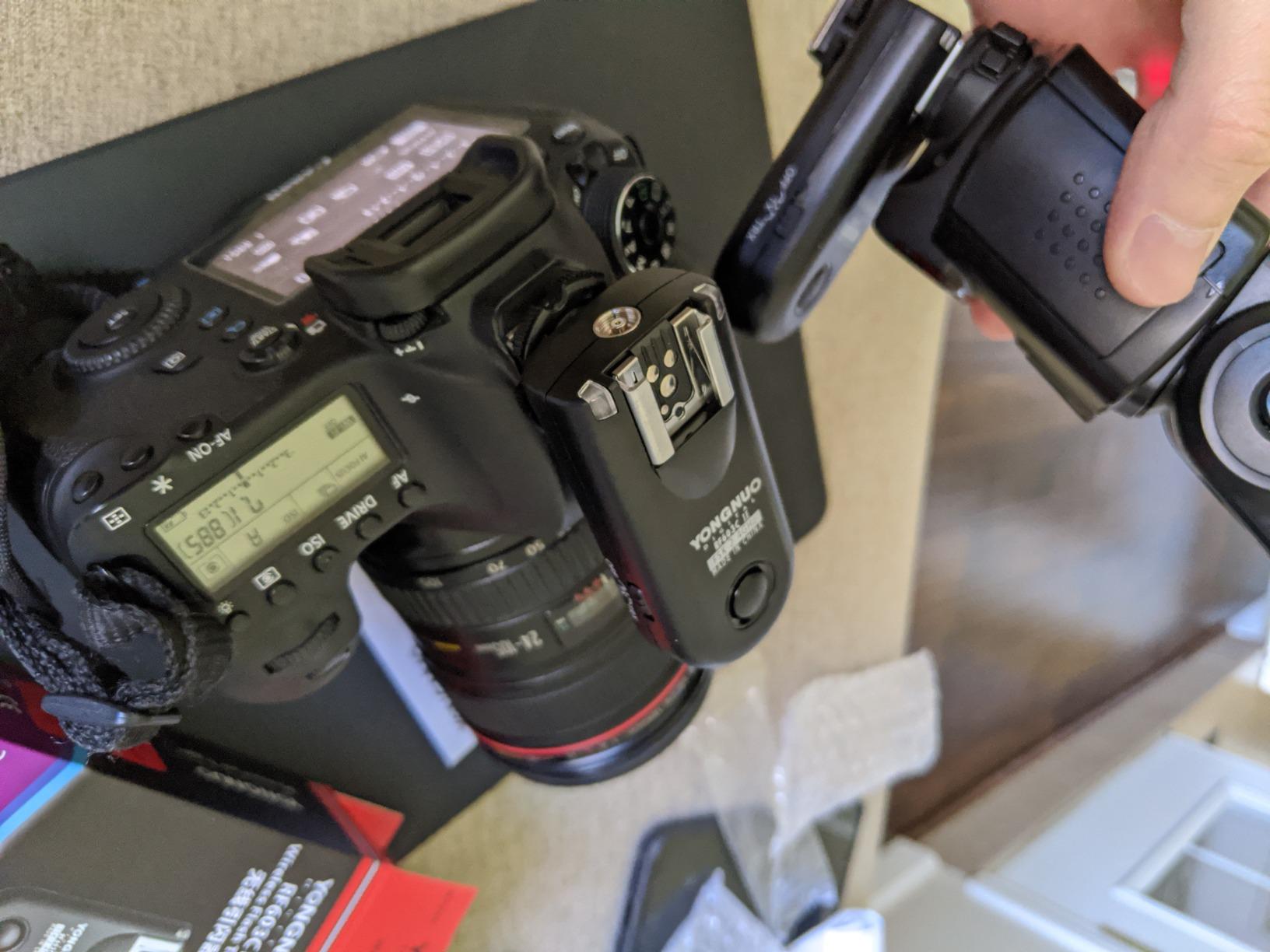 YONGNUO RF-603C-II-C3 Wireless Remote Flash Trigger Kit for Canon 1D 5D 7D 10D 20D 30D 40D 50D customer photo 2
