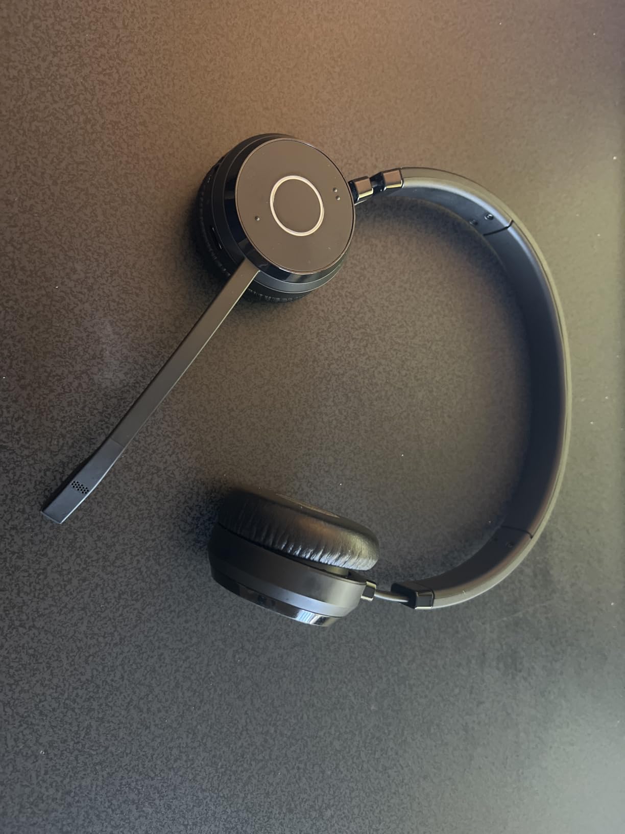 Jabra Evolve 65 MS Wireless Headset, Stereo – Includes Link 370 USB Adapter – Bluetooth Headset with Industry-Leading Wireless Performance, Advanced Noise-Cancelling Microphone, All Day Battery customer photo 2