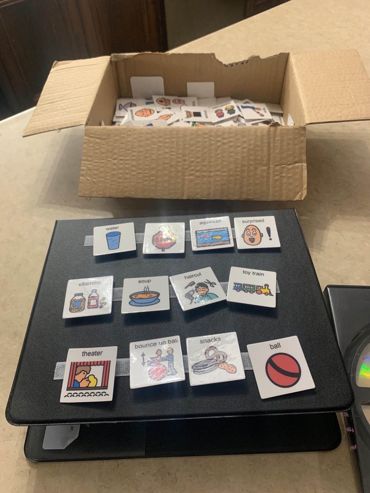 Visual Communication Book,162 ASD Photo Picture Cards: Autism Language Vocabulary, Speech Articulation Therapy, ADHD & Apraxia Learning (English Plastic Cartoon Picture Book, Small) customer photo 2