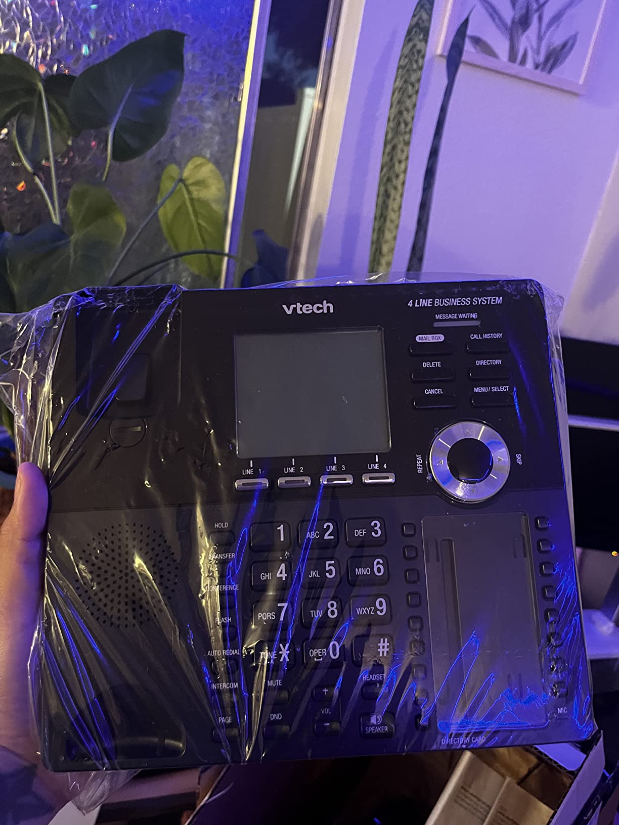 VTech AM18447 Main Console 4-Line Small Business Phone System, Expandable to 10 Stations, Auto Attendant, Intercom customer photo 2