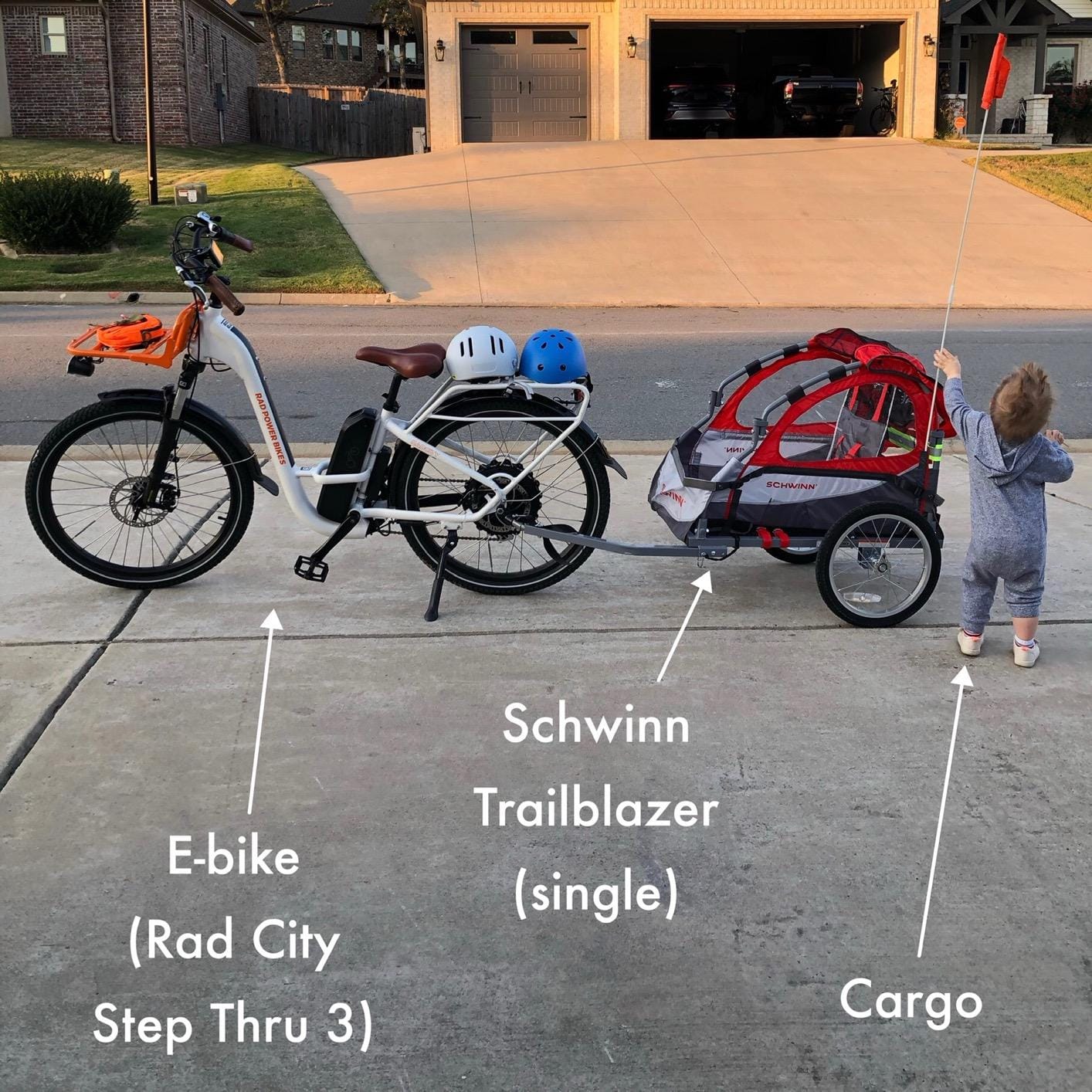 Schwinn Trailblazer Plus Kids Bike Trailer, Single Seat, Universal Coupler, Folding Frame, Quick-Release Wheels, Canopy with Bug Screen and Weather Shield, Schwinn Bike Trailer for Kids customer photo 1