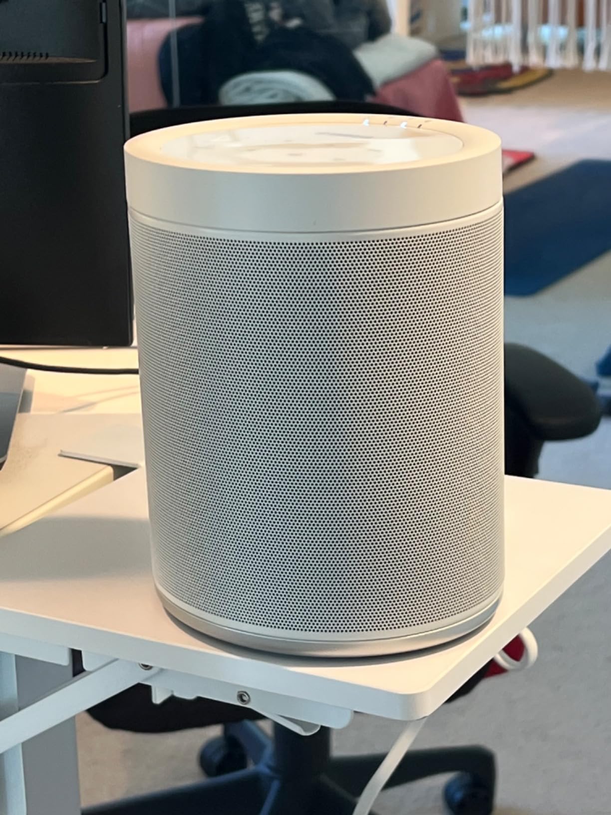 YAMAHA WX-021 MusicCast 20 Wireless Speaker, Alexa Voice Control, White customer photo 1