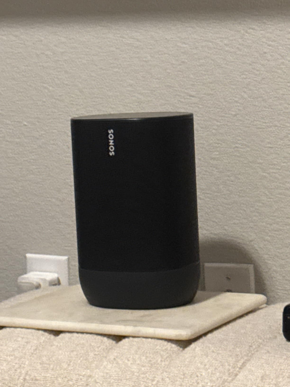 Sonos Move (Gen 1) - Black customer photo 2