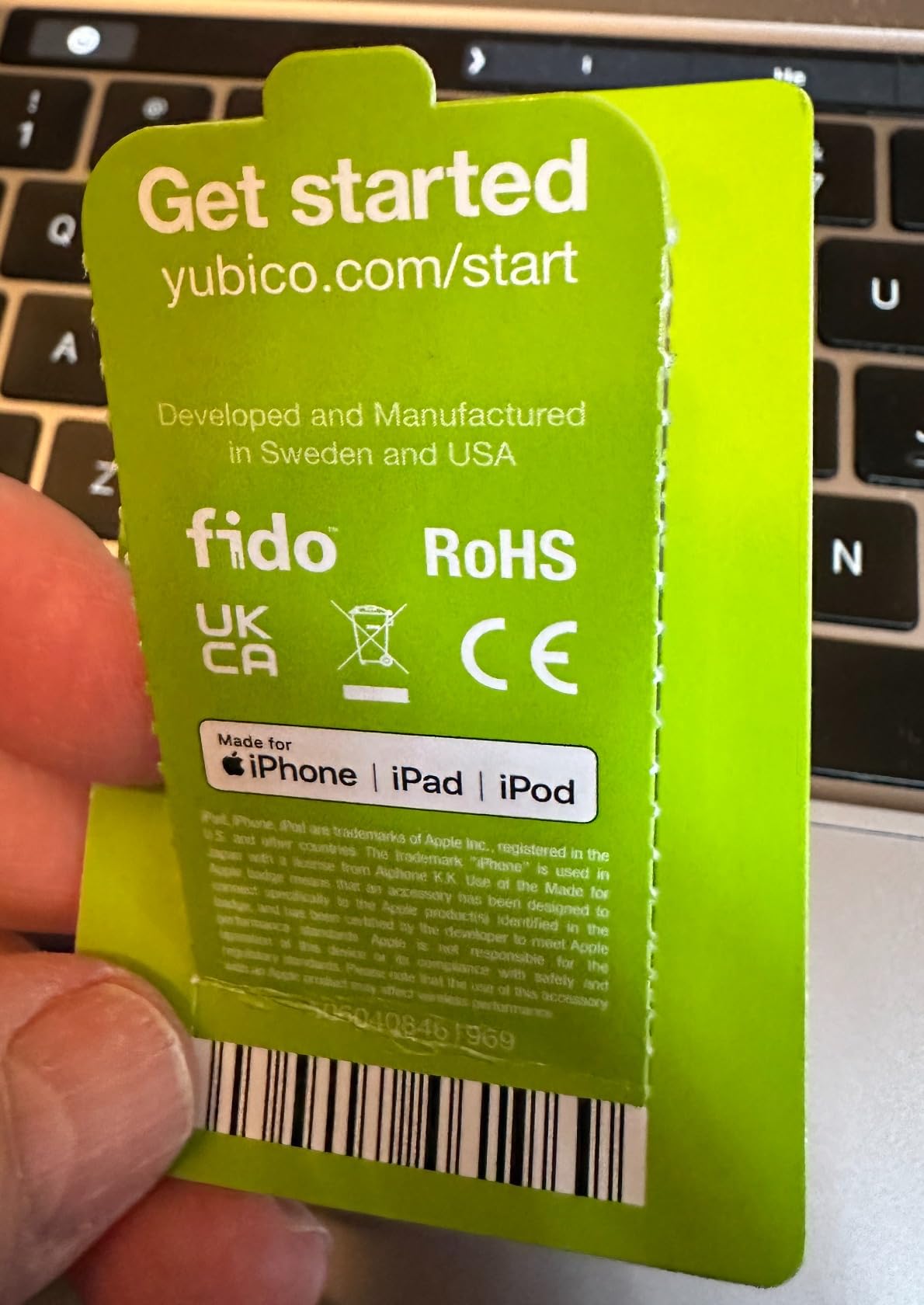 Yubico - YubiKey 5Ci - Multi-Factor authentication (MFA) Security Key and passkey for iPhone/Android/PC, Dual connectors for Lighting/USB-C, FIDO Certified customer photo 1