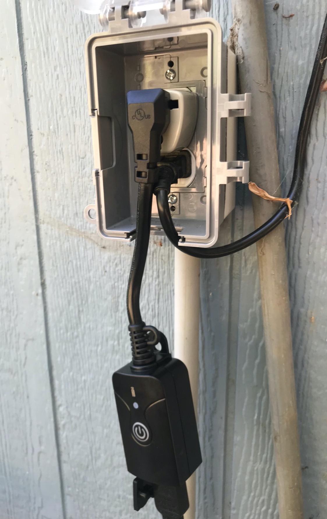 HBN Remote Control Outlets Outdoor Waterproof Indoor Wireless Light Switch | 3-Prong Plug In On Off Remote Outlet with 1 Outlet 1 Remote (Battery Included), 6 Inch Cord, 100FT, 15A/1875W, ETL Listed customer photo 1