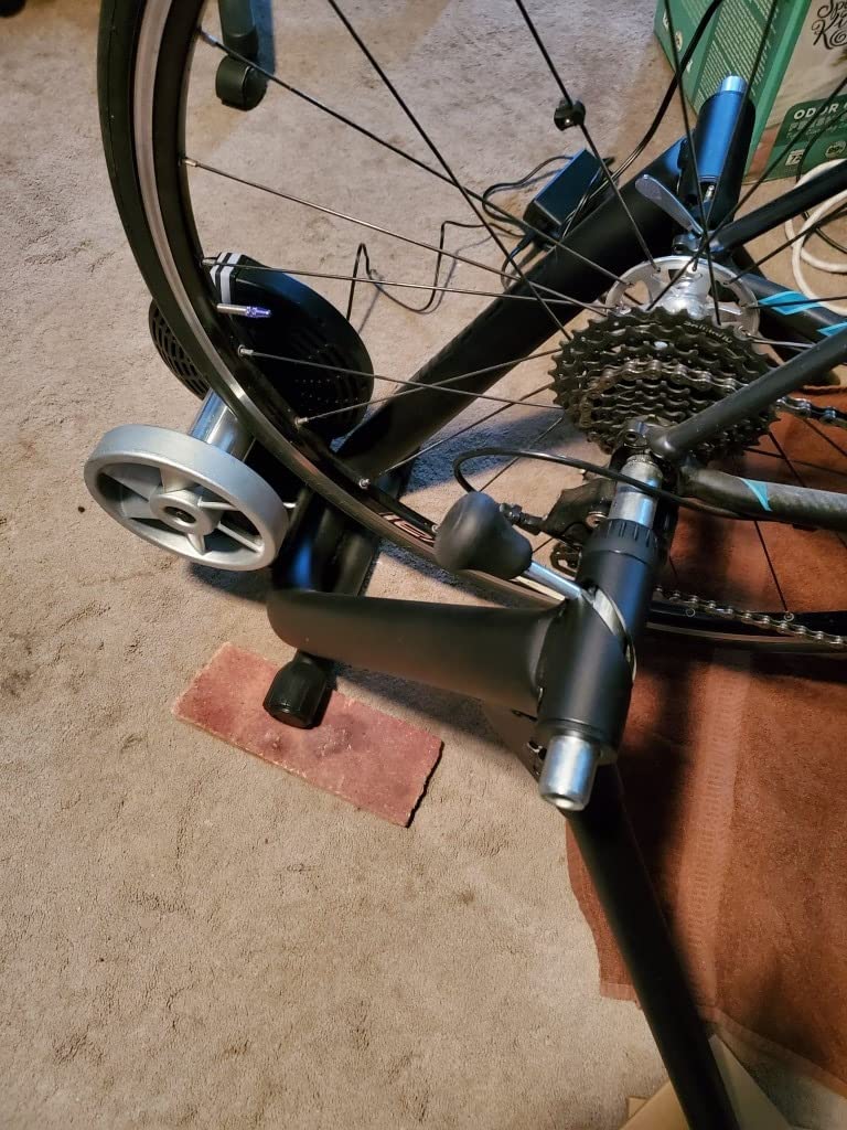 Saris M2 Smart Indoor Electromagnetic Resistance Bike Trainer customer photo 2