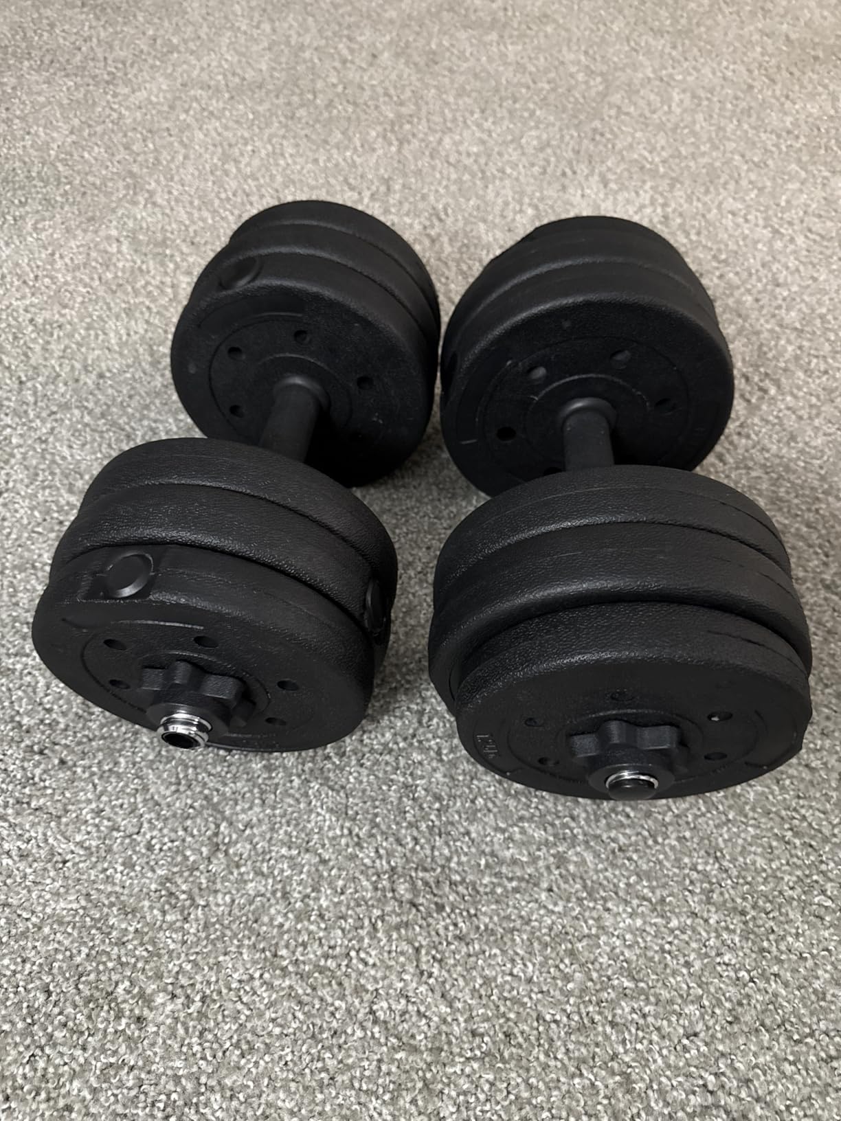 Yaheetech Adjustable Dumbbell Set Free Weights with Spinlock Collars, Black customer photo 1