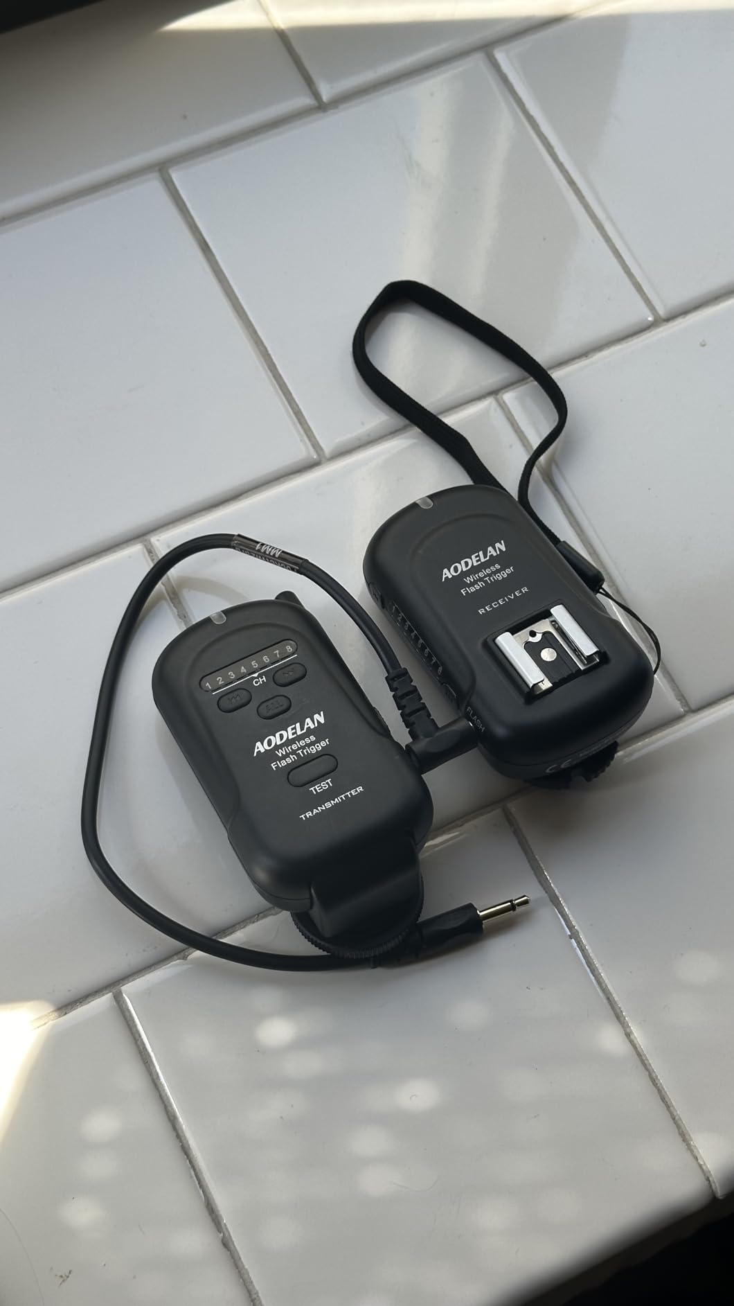 Wireless Flash Trigger Transmitter and Receiver Set with 3.5mm PC Receiver | Wireless Remote Speedlite Trigger for Flash Units with Universal Hot Shoe for Canon, for Nikon, for Fuji, for Sony customer photo 1