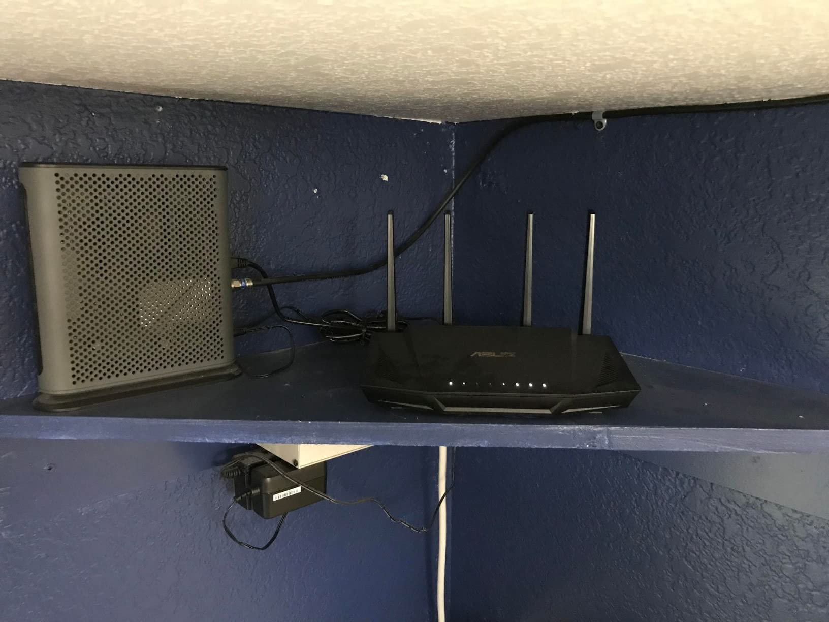 ASUS RT-AX3000 Ultra-Fast Dual Band Gigabit Wireless Router - Next Gen WiFi 6, Adaptive QoS, and AiProtection by Trend Micro | 1x WAN, 4X 1G LAN, 1x USB 3.0 - AiMesh Compatible customer photo 2