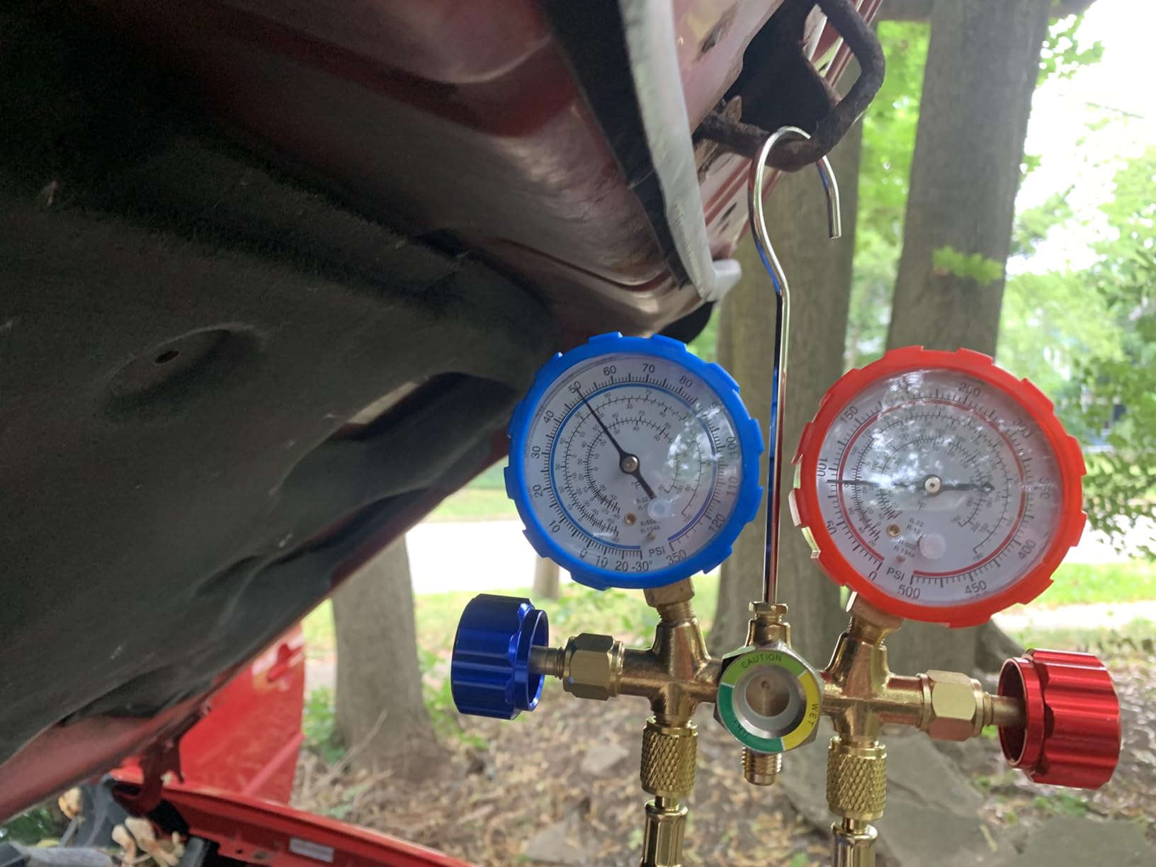 UPGRATED Version 4 Way A/C Manifold Gauge Set Fits R134A R410A R404A R22 Refrigerants with 5FT Hose, 3 Acme Tank Adapters, Adjustable Couplers and Can Tap customer photo 2