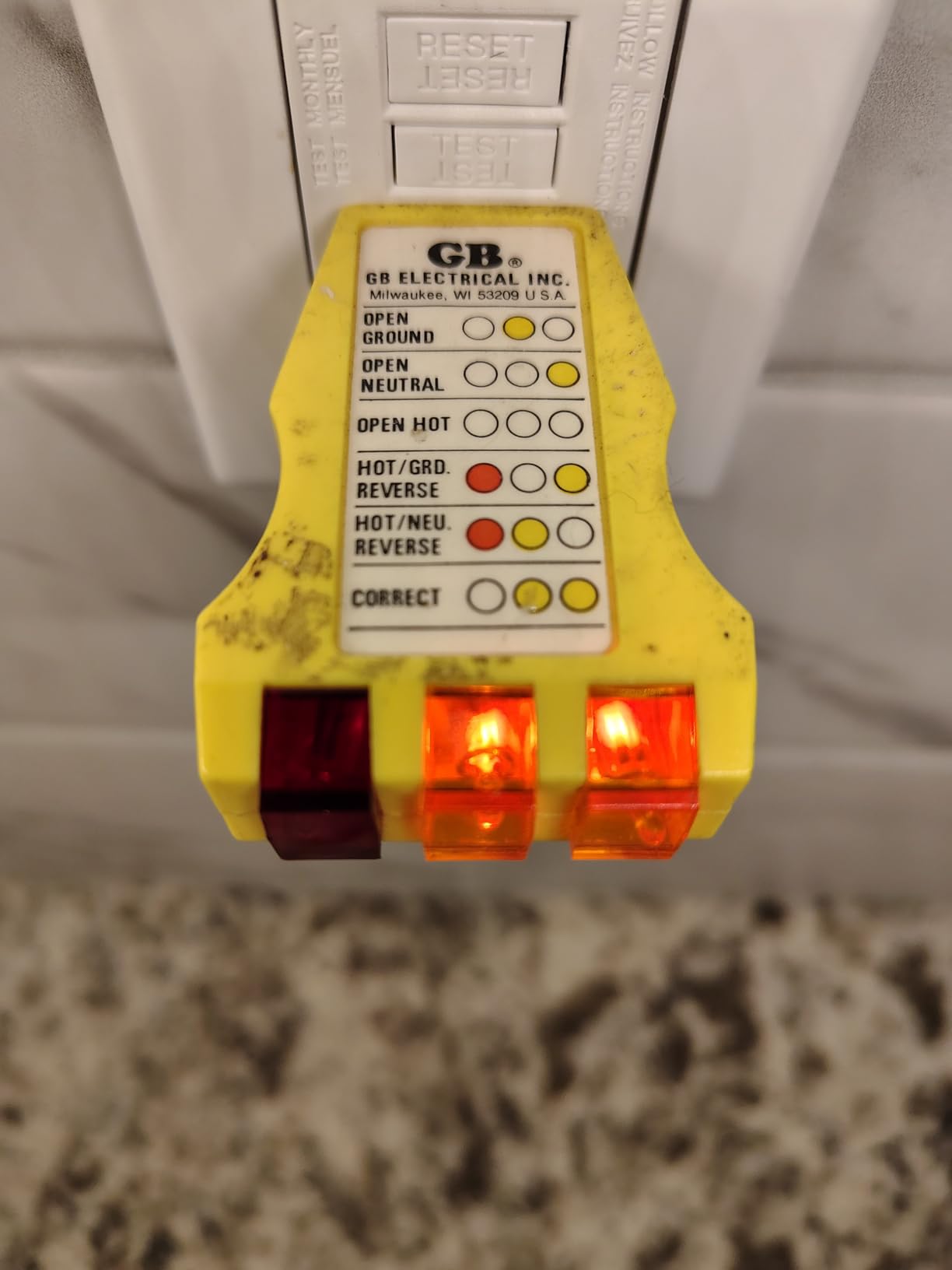 meross Outdoor Smart Plug, 3 Independent Sockets, Apple HomeKit Compatible | Weather Resistance, Remote Control & Scheduling, Alexa/Google/SmartThings Compatible, Easy Setup, for Holiday Lights & Decor customer photo 2