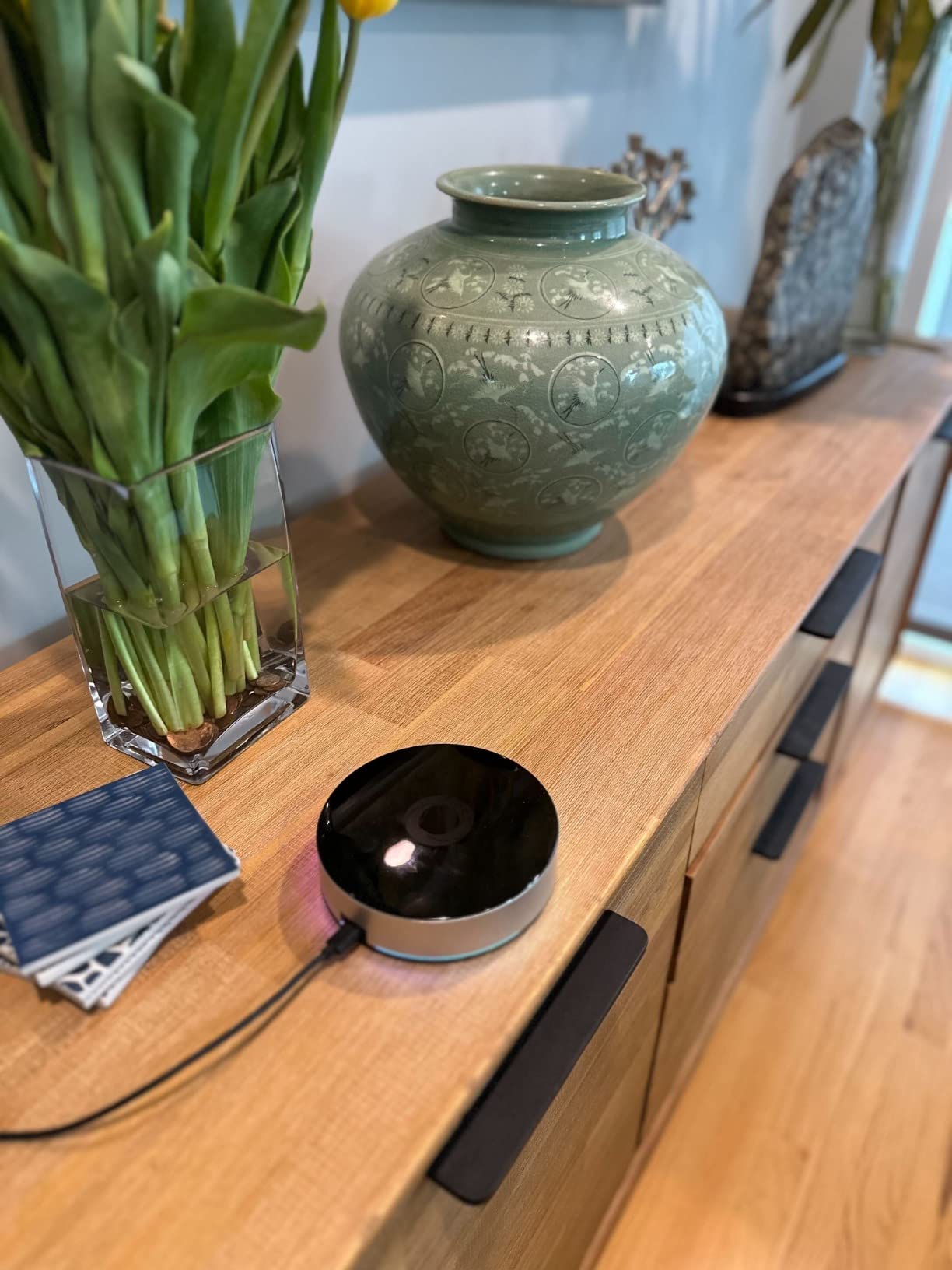 Homey Bridge | Smart Home Hub for Home Automation. Features Z-Wave Plus, Zigbee, Wi-Fi, BLE & Infrared. Compatible with Amazon Alexa & Google Home. customer photo 2