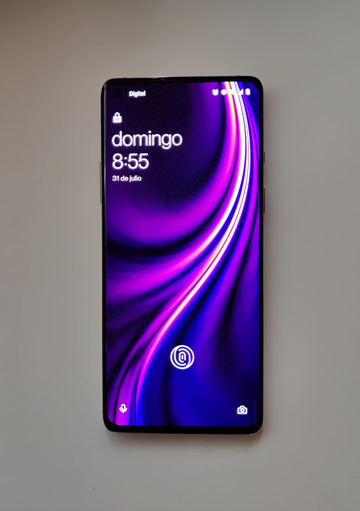 OnePlus 8 5G, 128GB + 8GB RAM, Interstellar Glow - Unlocked (Renewed) customer photo 1