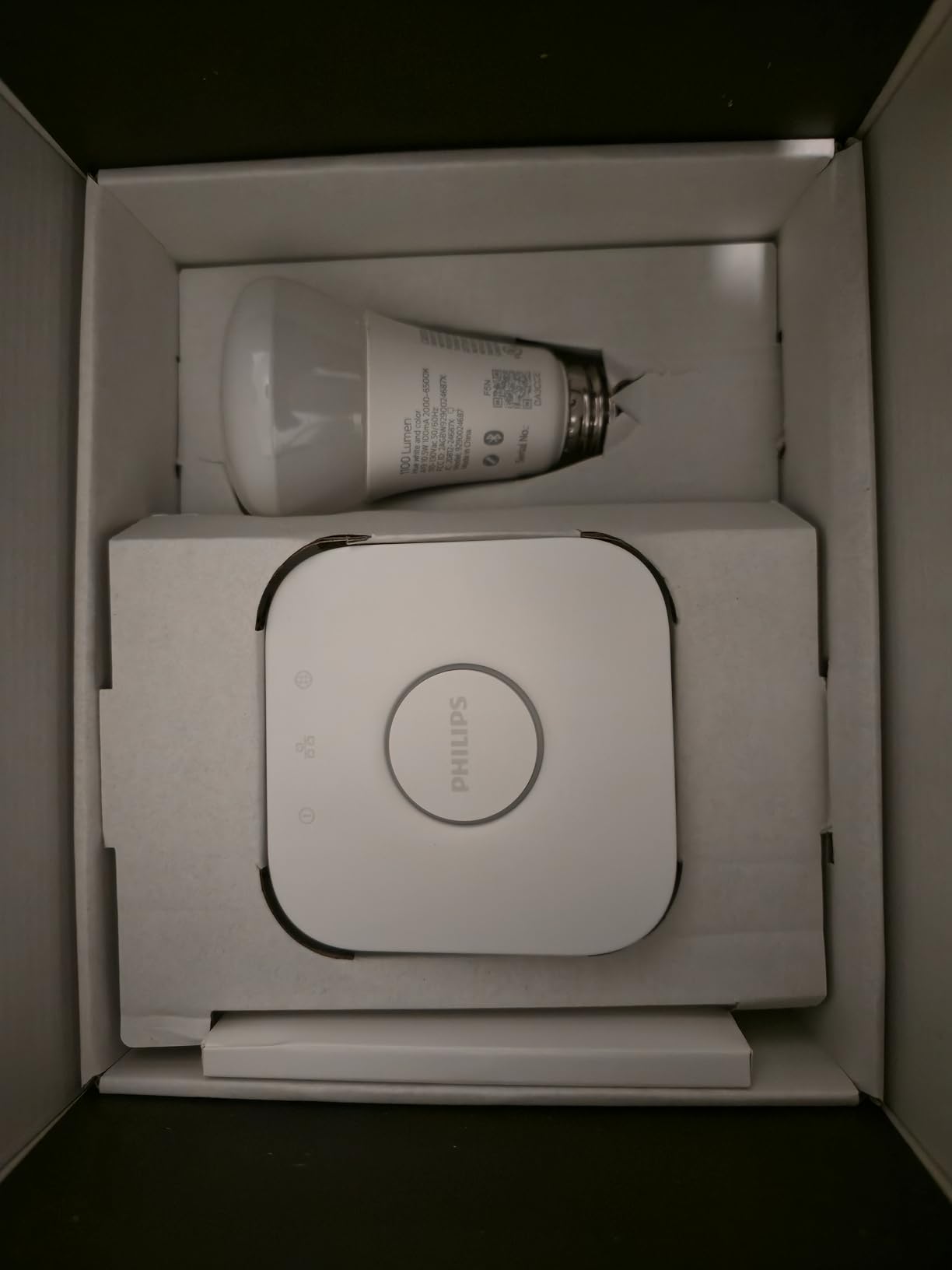 Philips Hue Smart Light Starter Kit - Includes (1) Bridge and (4) 75W A19 E26 LED Smart White and Color Ambiance Bulbs customer photo 1
