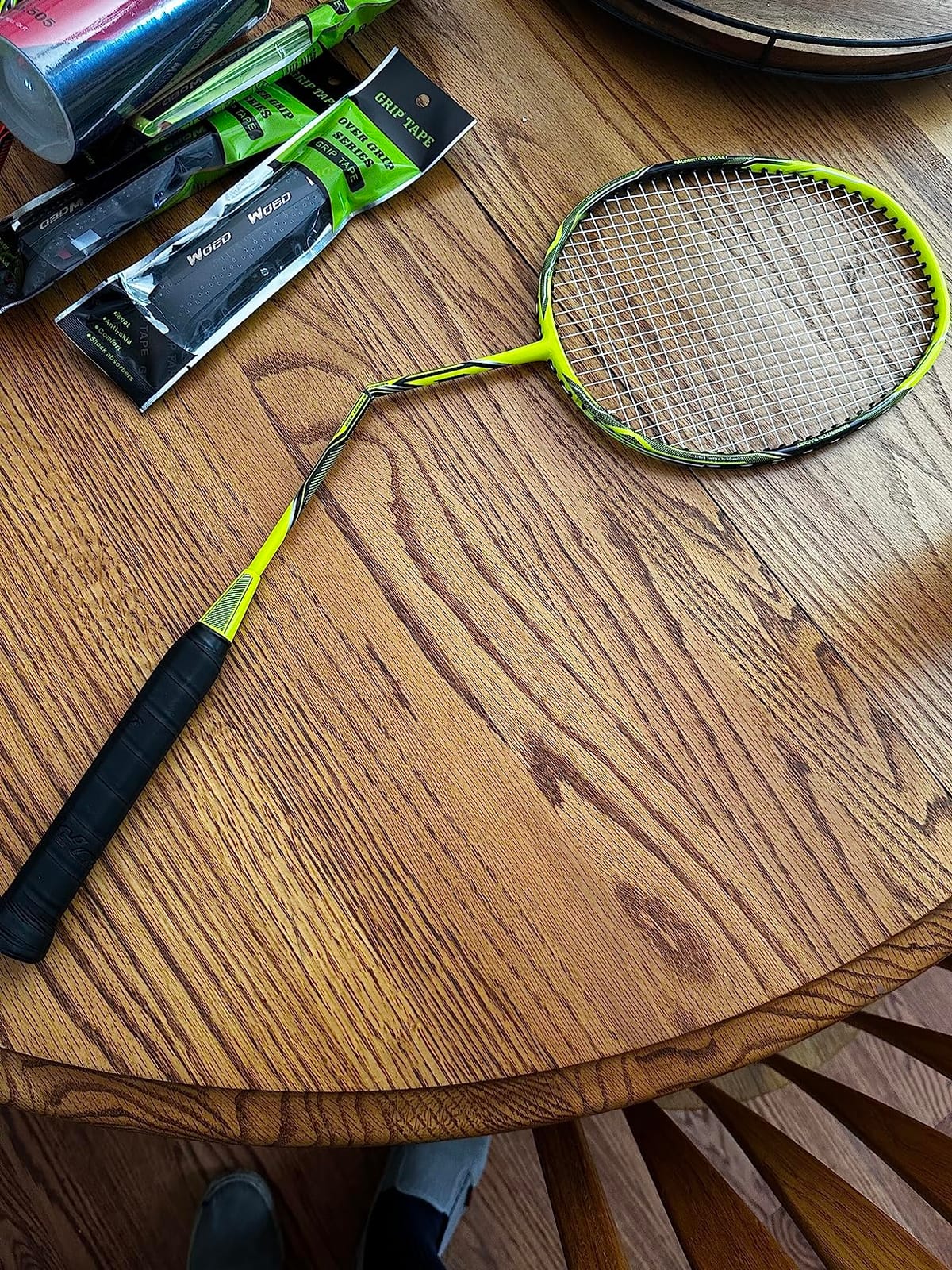 Professional Carbon Fiber Badminton Rackets Badminton Racquet for Backyards Gym customer photo 1