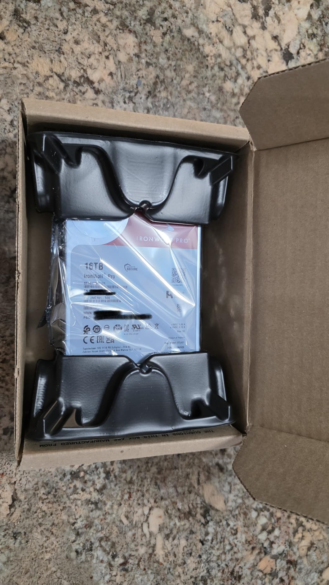 Seagate IronWolf Pro 16TB Enterprise NAS Internal HDD - CMR 3.5 Inch SATA 6 Gb/s, 7,200 RPM, 256 MB Cache for RAID Network Attached Storage (ST16000NT001) customer photo 2