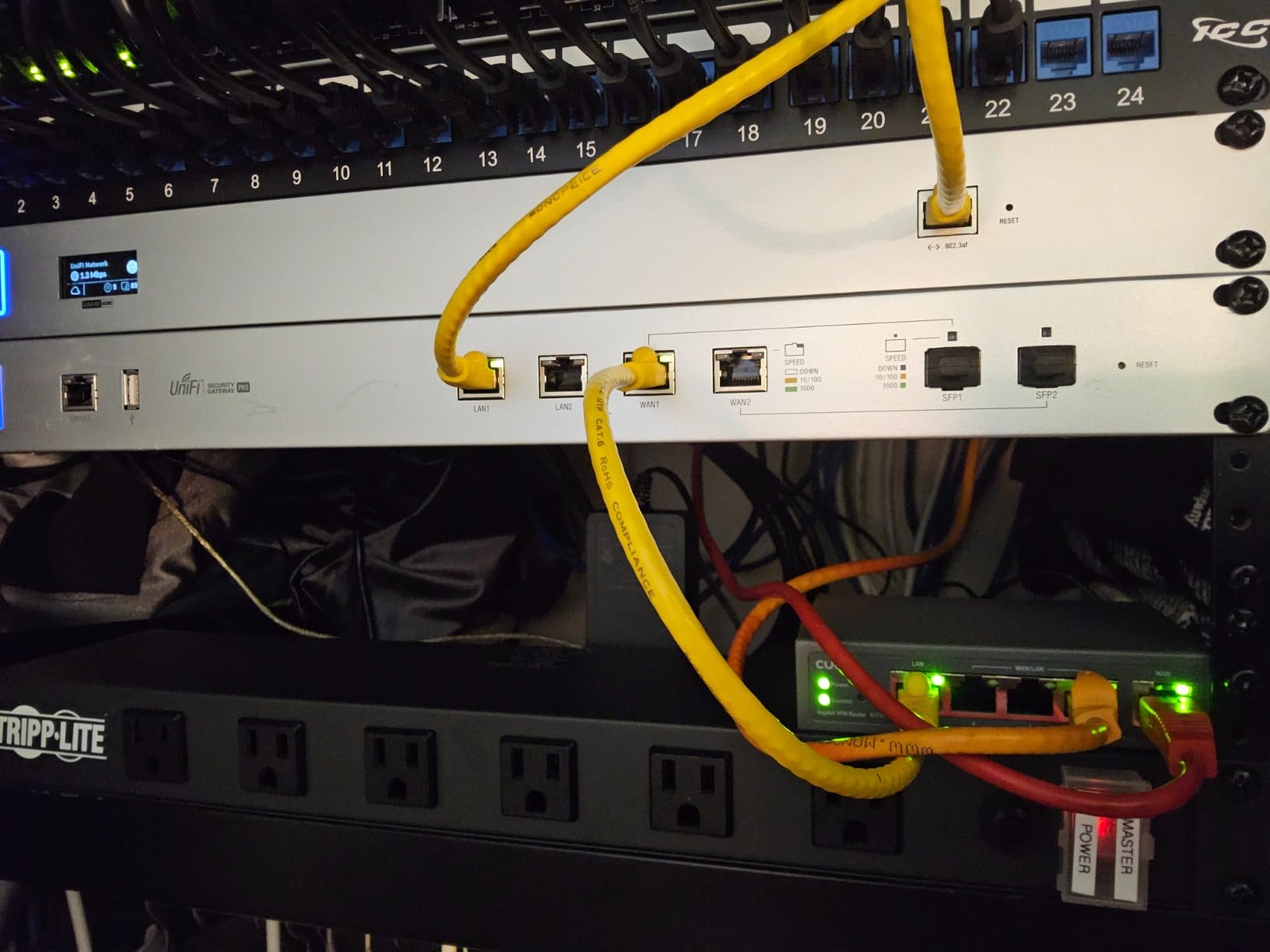 Cudy Gigabit Multi-WAN Router, OpenWRT, Load Balance, 5X GbE, R700 customer photo 1