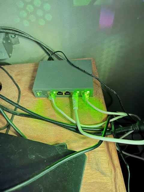 Cudy Gigabit Multi-WAN Router, OpenWRT, Load Balance, 5X GbE, R700 customer photo 2
