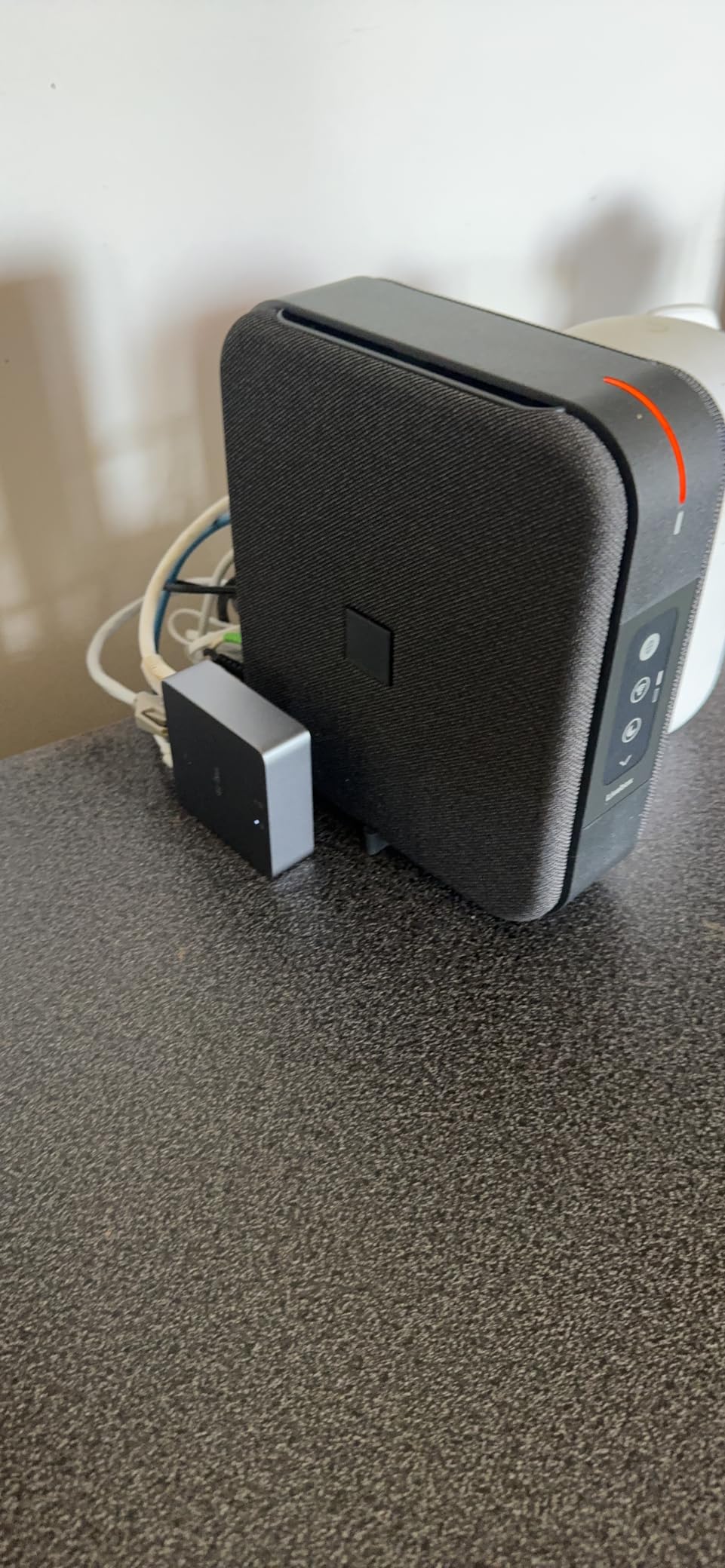 GL.iNet GL-MT2500A Brume 2 Wired VPN Security Gateway 2.5G WAN customer photo 2