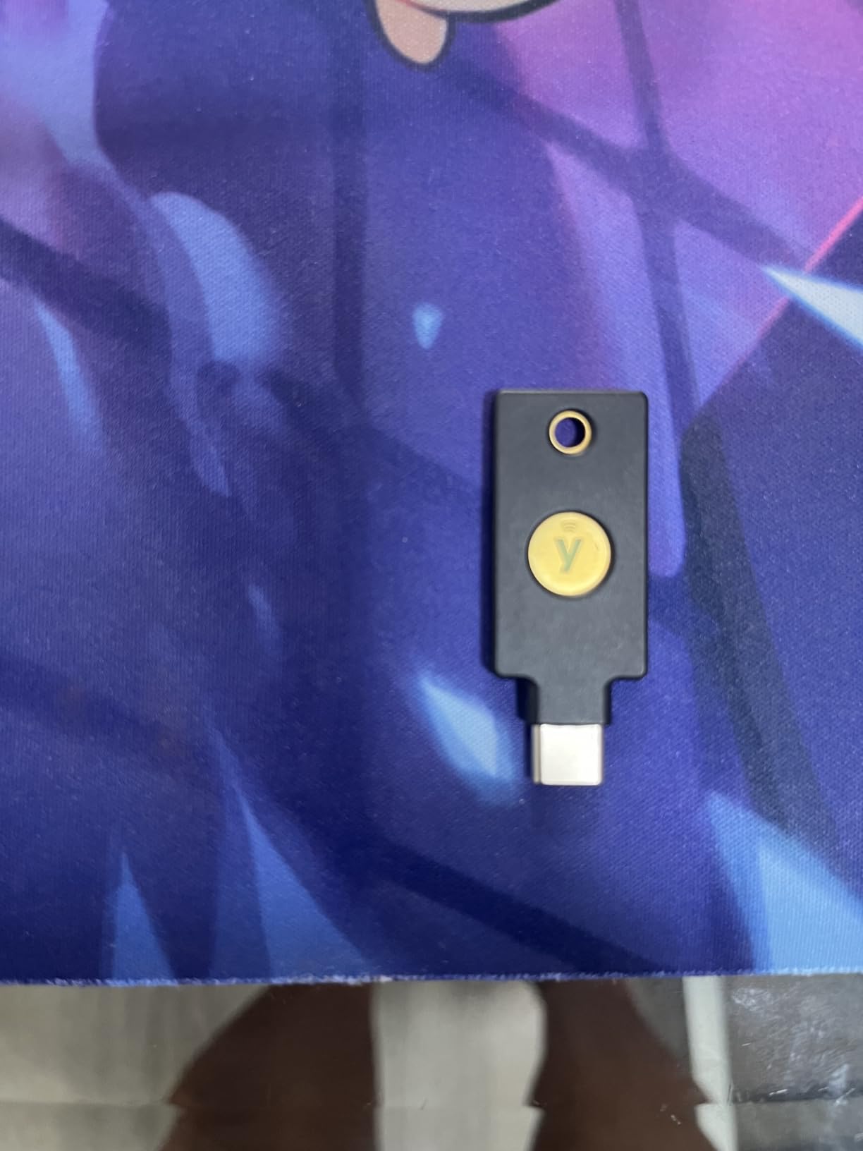 Yubico - Security Key C NFC - Multi-Factor authentication (MFA) Security Key and passkey, Connect via USB-C or NFC, FIDO Certified customer photo 2