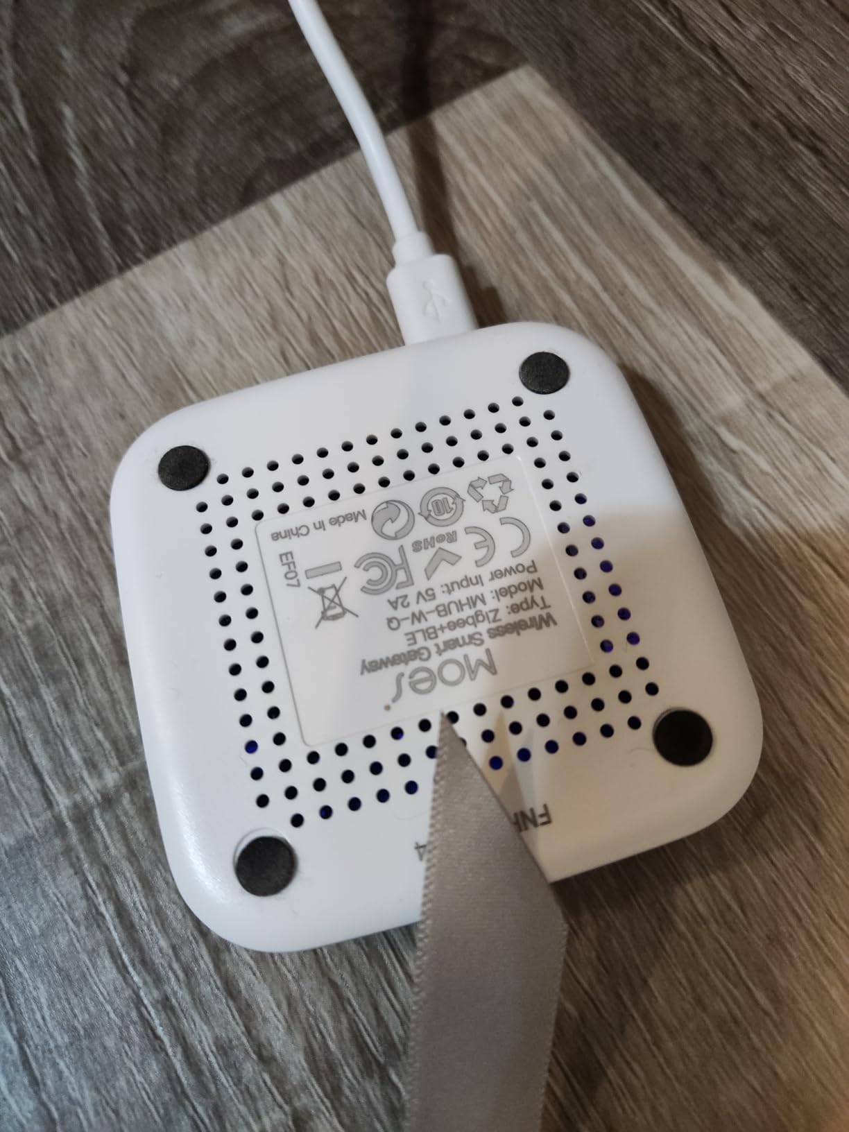 MOES ZigBee & Bluetooth & Mesh Gateway, Tuya Wireless Smart Home Bridge Hub, Only Support Tuya Smart Device Work with Smart Life/MOES App customer photo 1