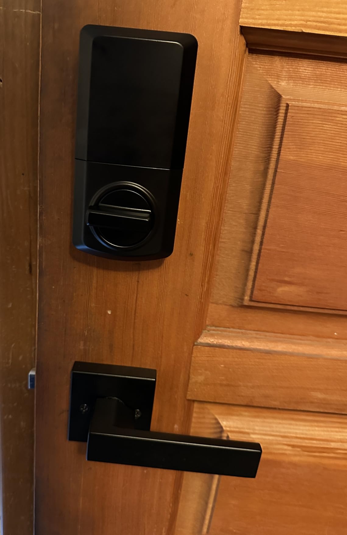 Kwikset Powerbolt 250 10-Button Keypad Matte Black Transitional Electronic Deadbolt Door Lock, Featuring Convenient Keyless Entry, Customizable User Codes and Auto-Locking customer photo 2