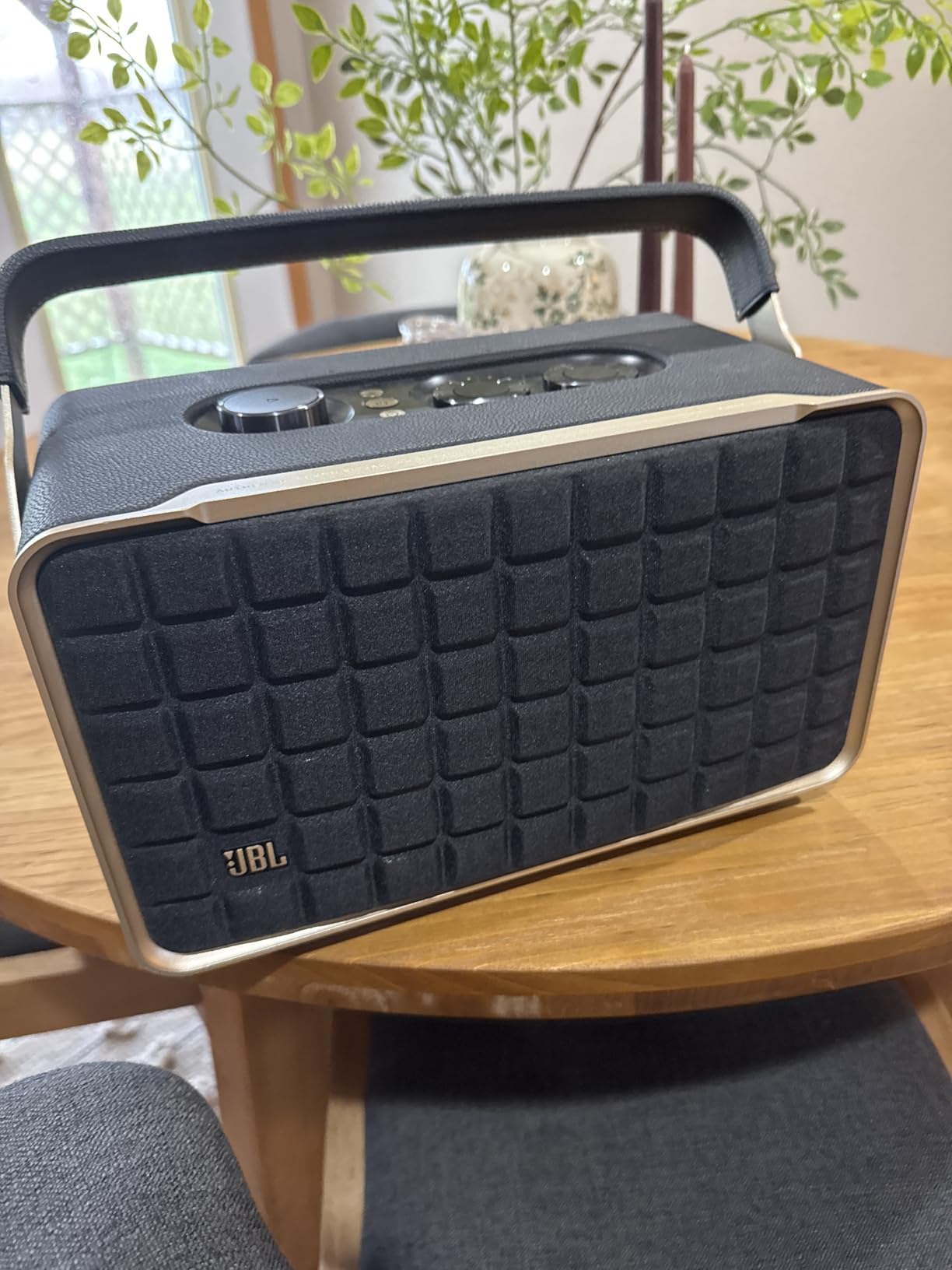 JBL Authentics 300 Portable Smart Speaker with Voice Control - Black | Up To 8 Hours Battery, Dual Voice Assistants, Multiroom Music Streaming, Easy Carry Handle For Moving Around Home customer photo 2