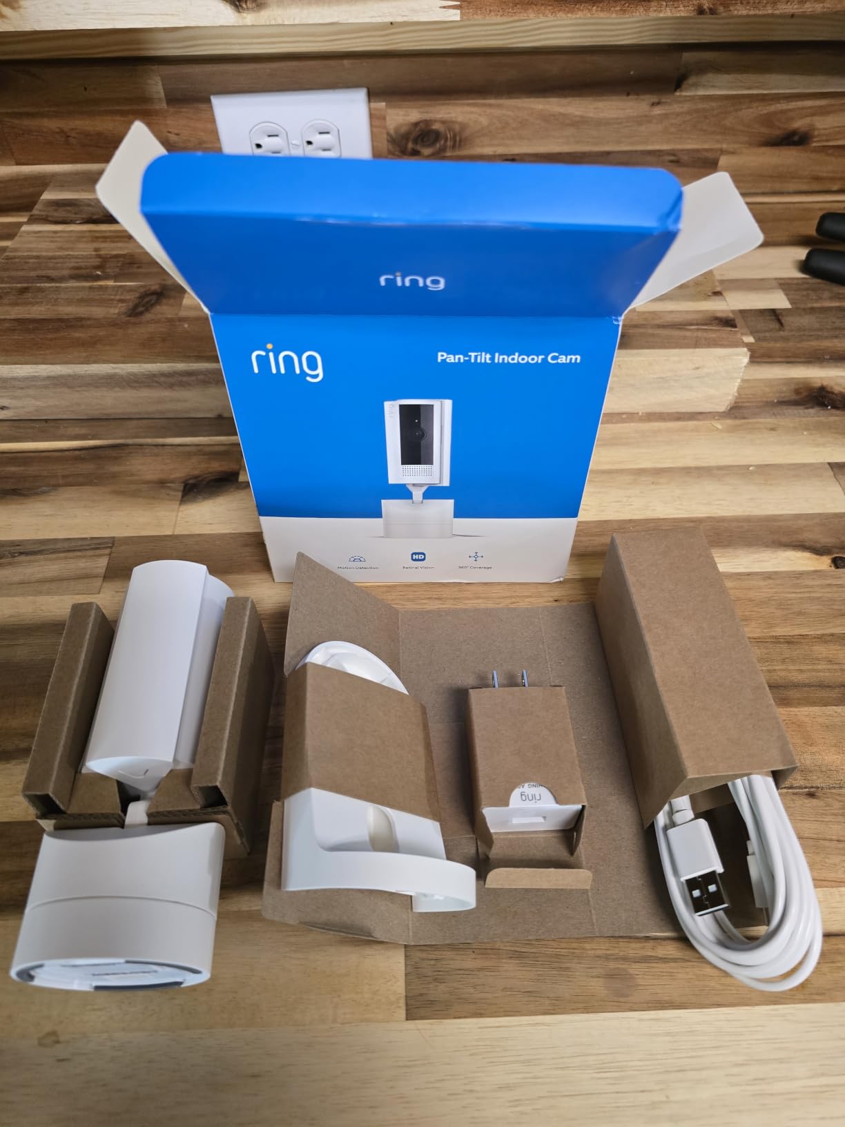 Ring Pan-Tilt Indoor Cam (newest model) - See all around your home or business with 360° pan coverage, HD video, plus Two-Way Talk (2024 release), White customer photo 1
