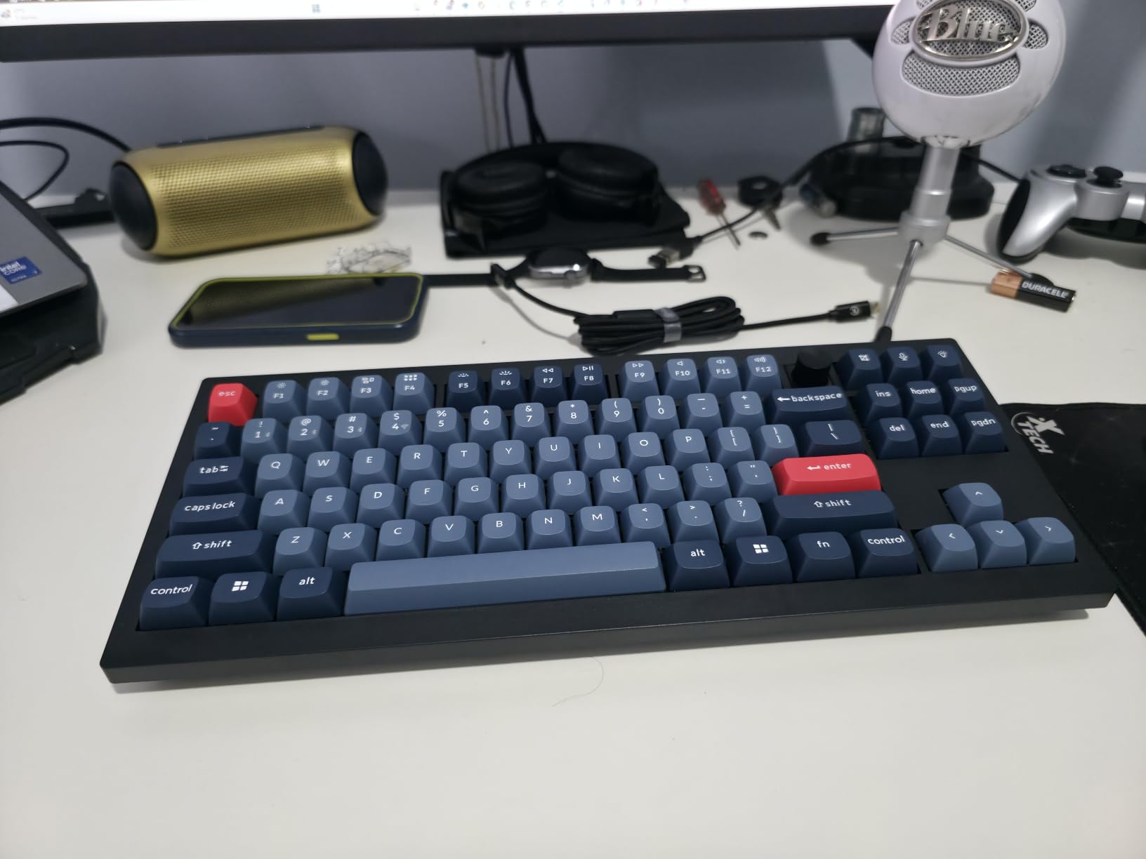Keychron V3 Max TKL Wireless QMK Mechanical Keyboard, 2.4 GHz & Bluetooth customer photo 1