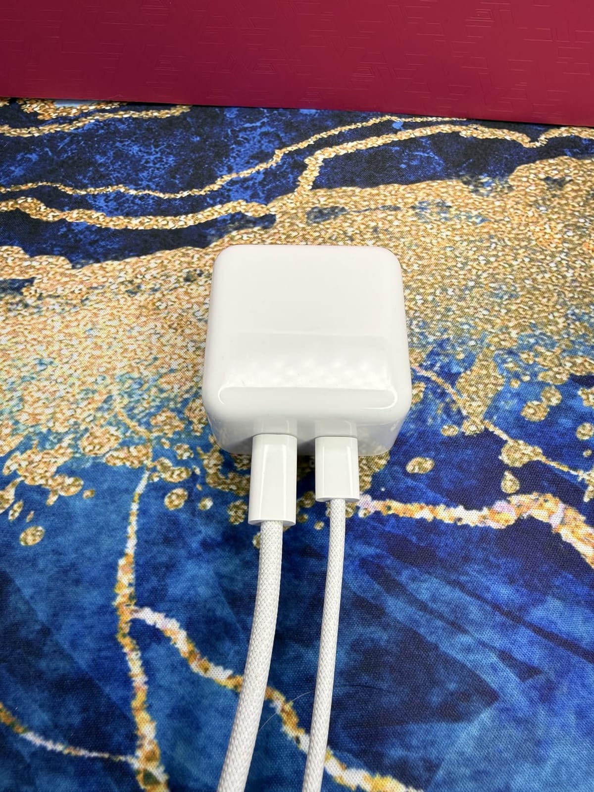 Apple 240W USB-C to USB-C Woven Charge Cable (2 m): Fast and Convenient Charging customer photo 1