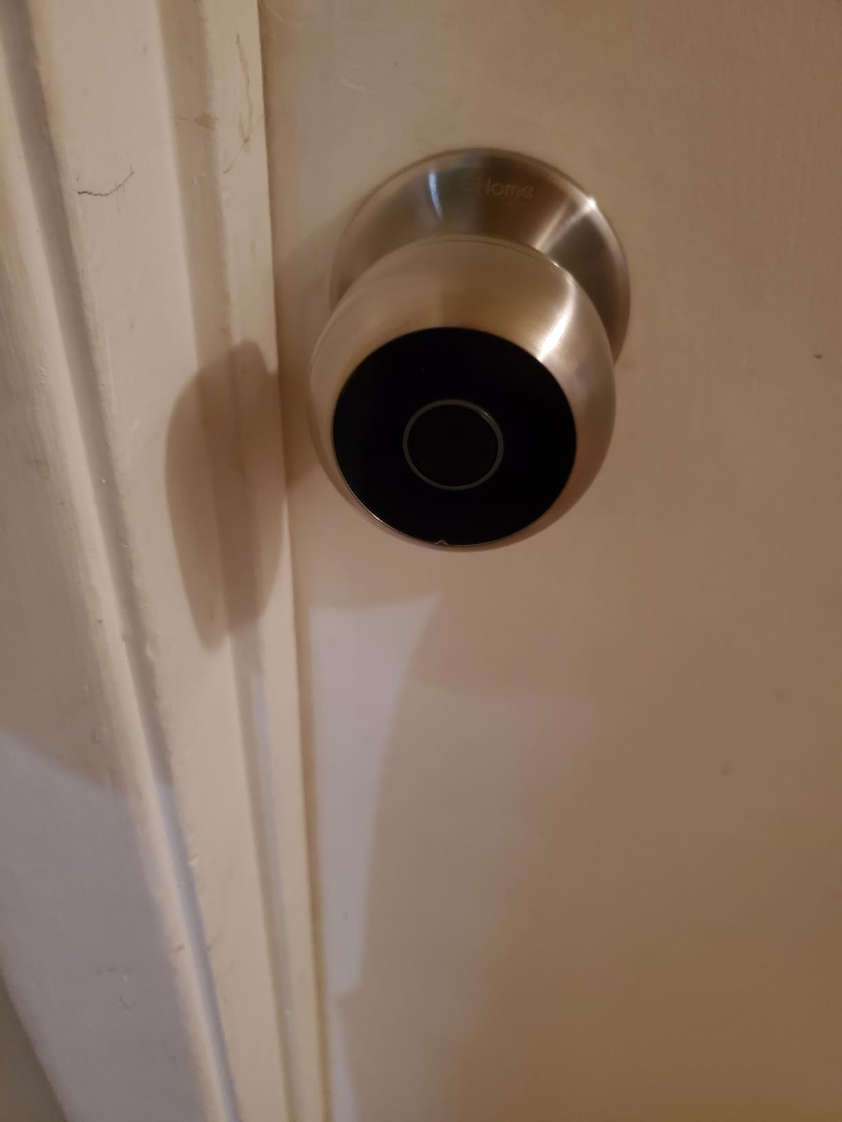GHome Smart Fingerprint Door Lock, 4 in 1 Smart Fingerprint Door Knob with Keypad, App Control, Auto Lock, Biometric Door Knob with Lock for Bedroom, Apartment, Garage, Home & Office customer photo 2