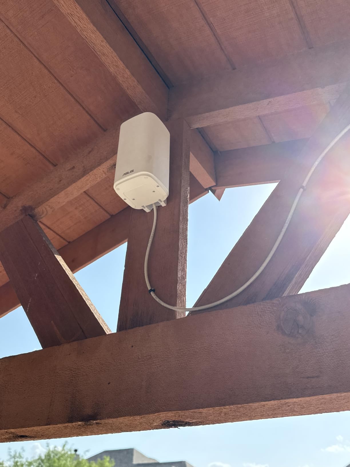 ASUS ZenWiFi BD5 Outdoor Dual-Band WiFi 7 Mesh, 5000 Mbps, Coverage up to 15,000 sq. ft. Outdoors(1pk), Dual 2.5G Ports, IP65, PoE+AC Powered, Wall and Pole Mount, VPNs customer photo 1