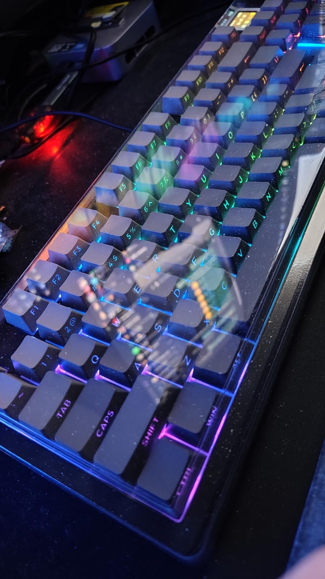 AULA S98 Pro Wireless Mechanical Gaming Keyboard with Screen, Knob, 96 Keys | 2.4GHz/USB-C/BT5.0, Hot-Swappable, Linear Switches, Gasket Mount, PBT Keycaps, RGB Backlit Creamy Keyboard customer photo 2