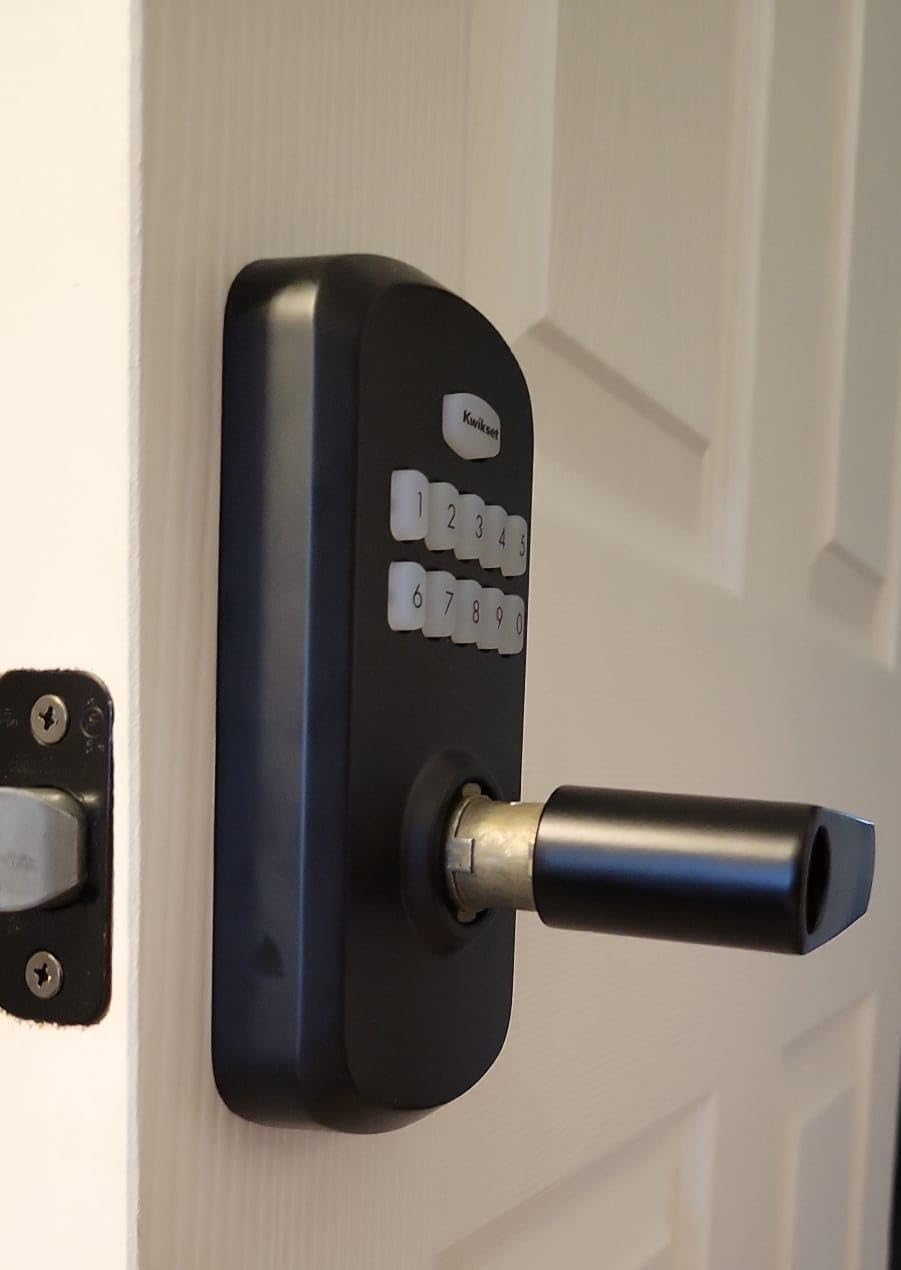 Kwikset SmartCode 955 Light Commercial 10-Button Keypad Matte Black Electronic Kingston Lever, Featuring Convenient Keyless Entry, 3-Year Battery Life and High Traffic Durability customer photo 2