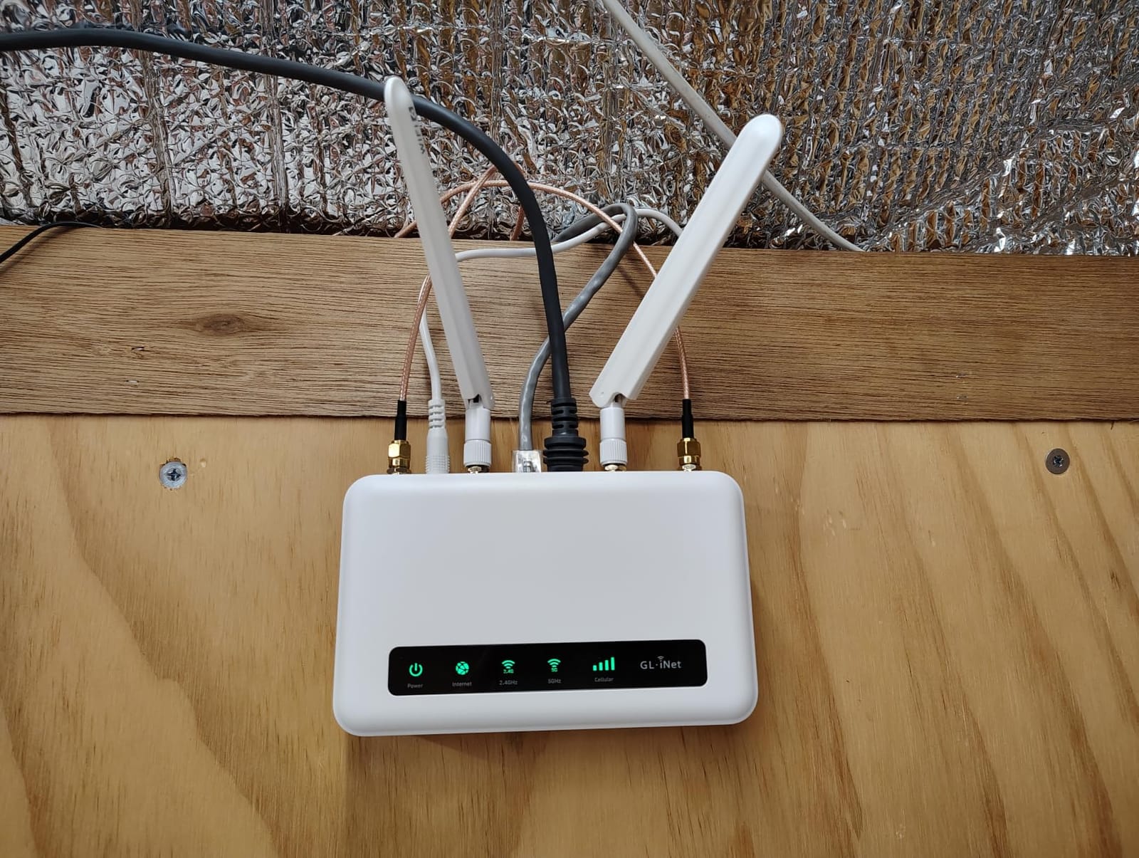 GL.iNet GL-X2000 Spitz Plus 4G LTE CAT 12 Wi-Fi 6 Dual-SIM Router, NA Only | 4G CAT 12, Wi-Fi 6, Detachable Antennas, Dual-SIM, T-Mobile & AT&T IoT Certified, OpenWrt VPN, Home, RV, Road Trips, Offices customer photo 1